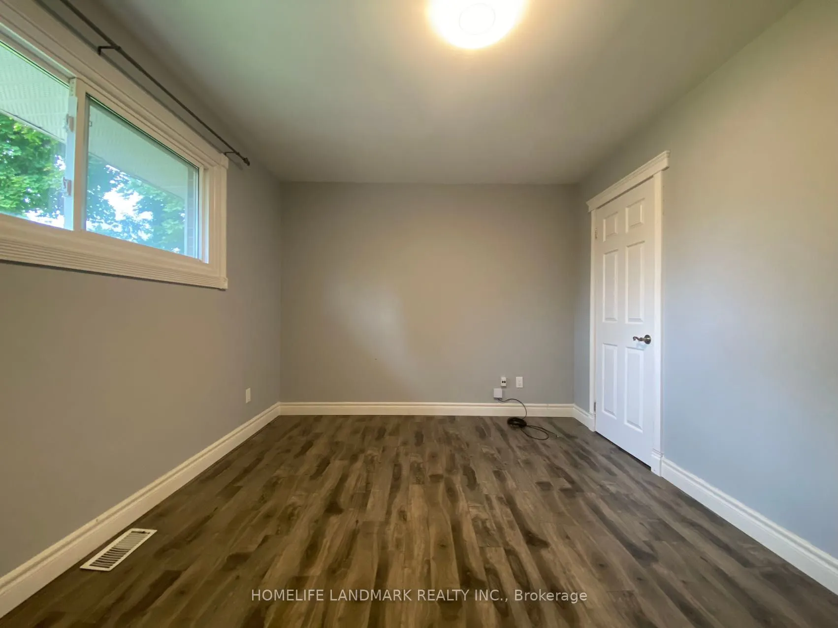 1052 Elgin Street