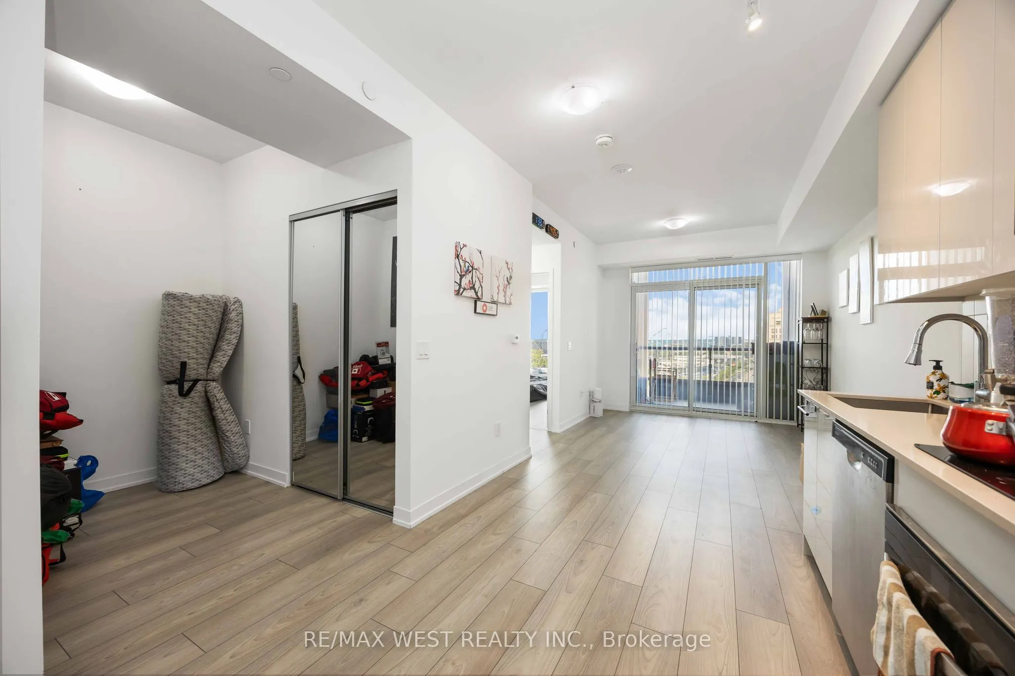 498 Caldari Road, #1225
