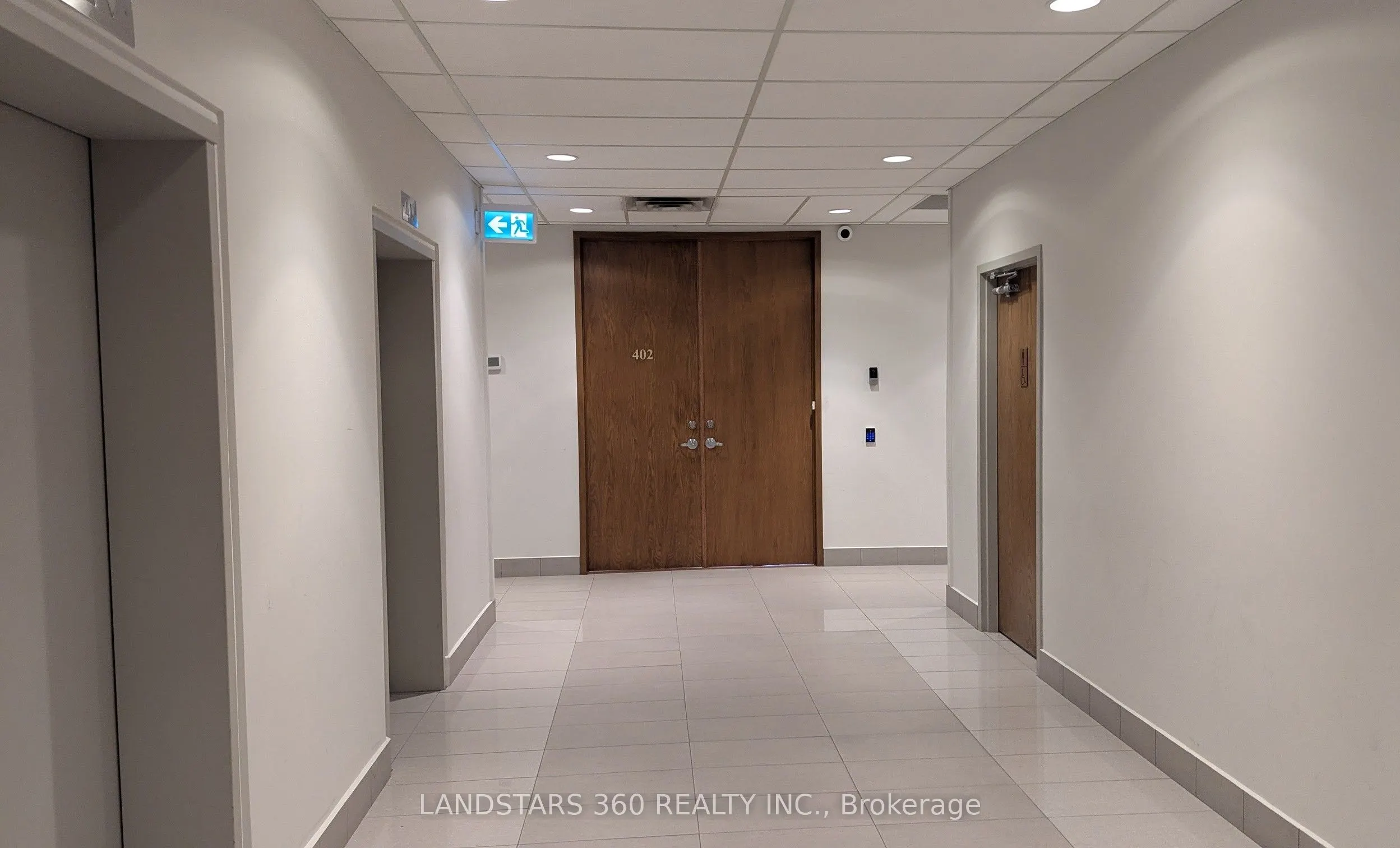 15 Wertheim Court, #401-403