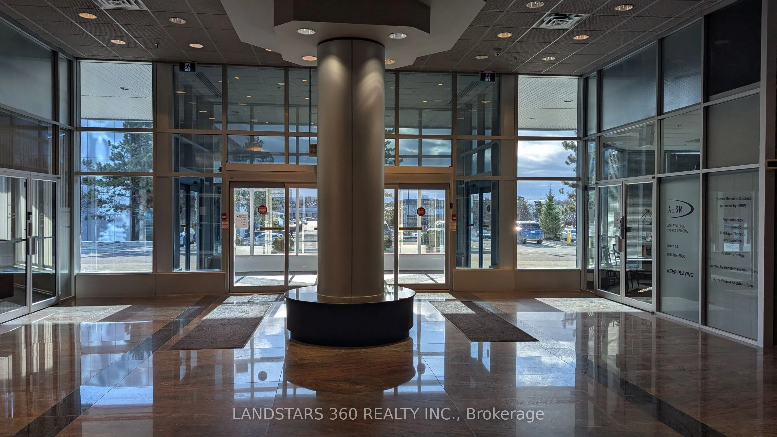 15 Wertheim Court, #401-403
