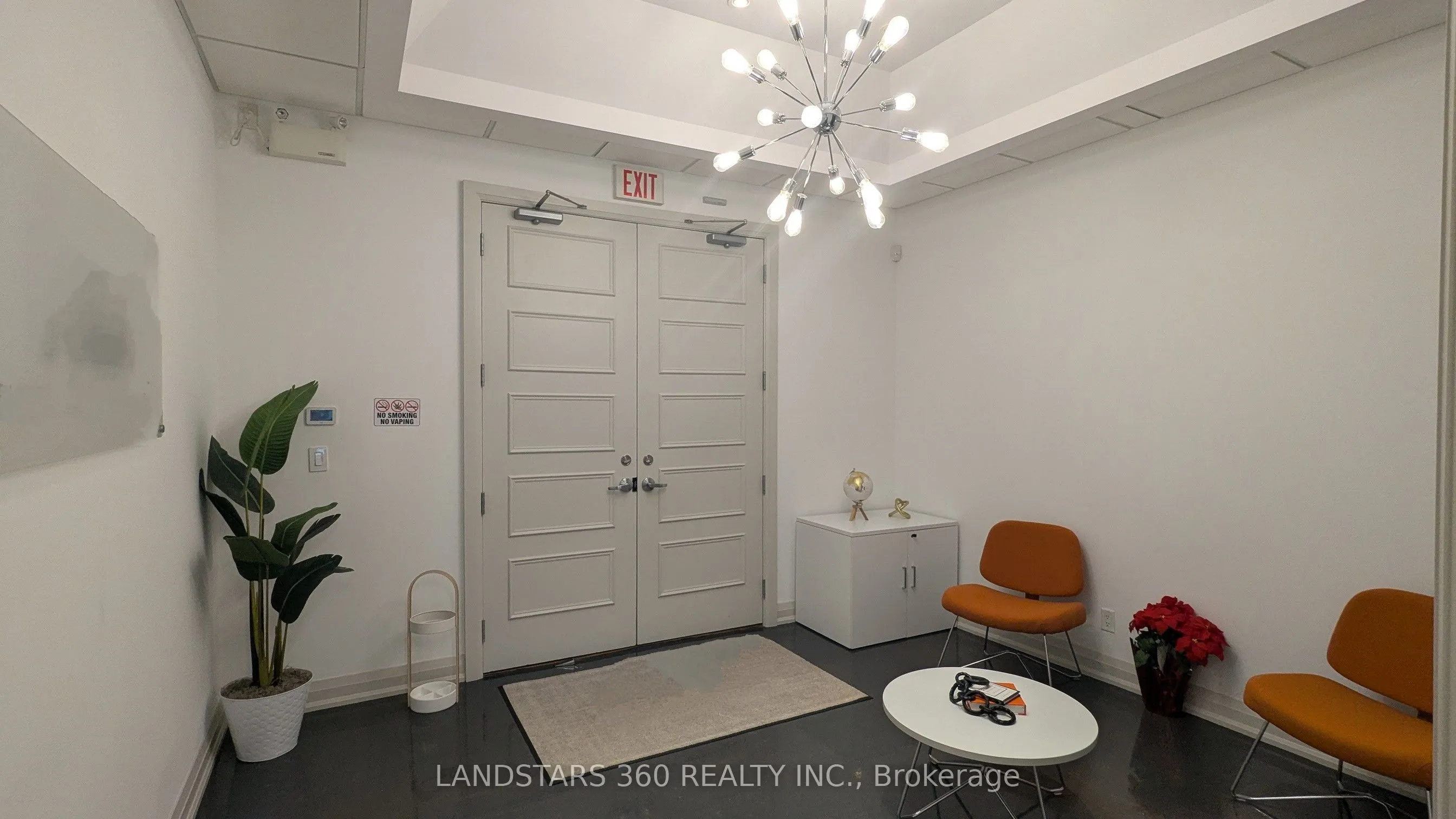 15 Wertheim Court, #401-403