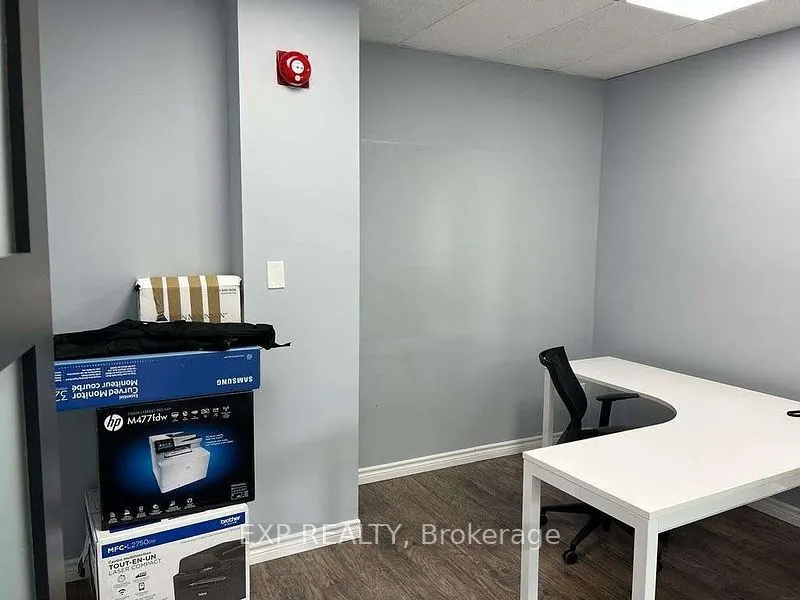 275 Renfrew Drive, #209