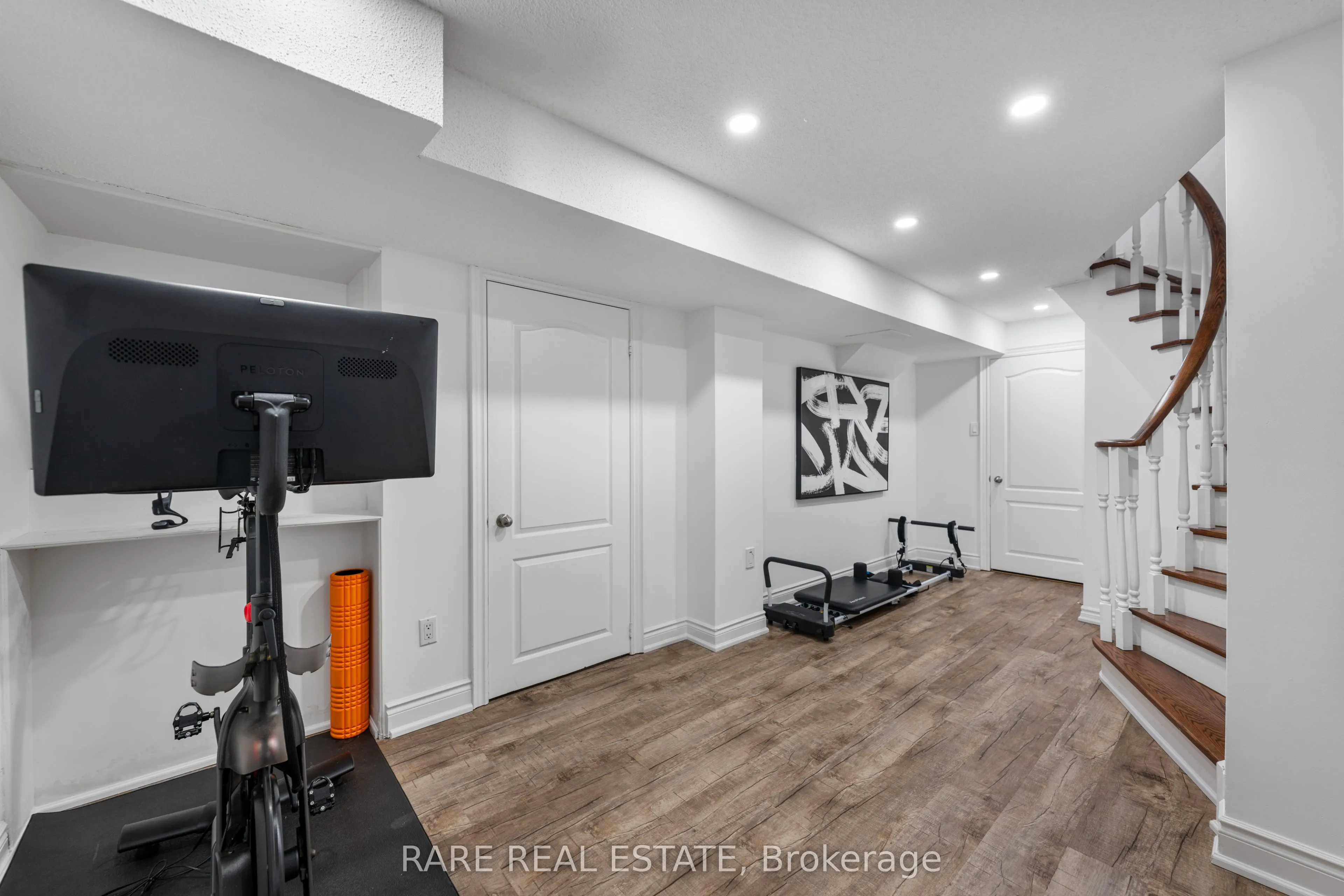 545 Highcliffe Drive