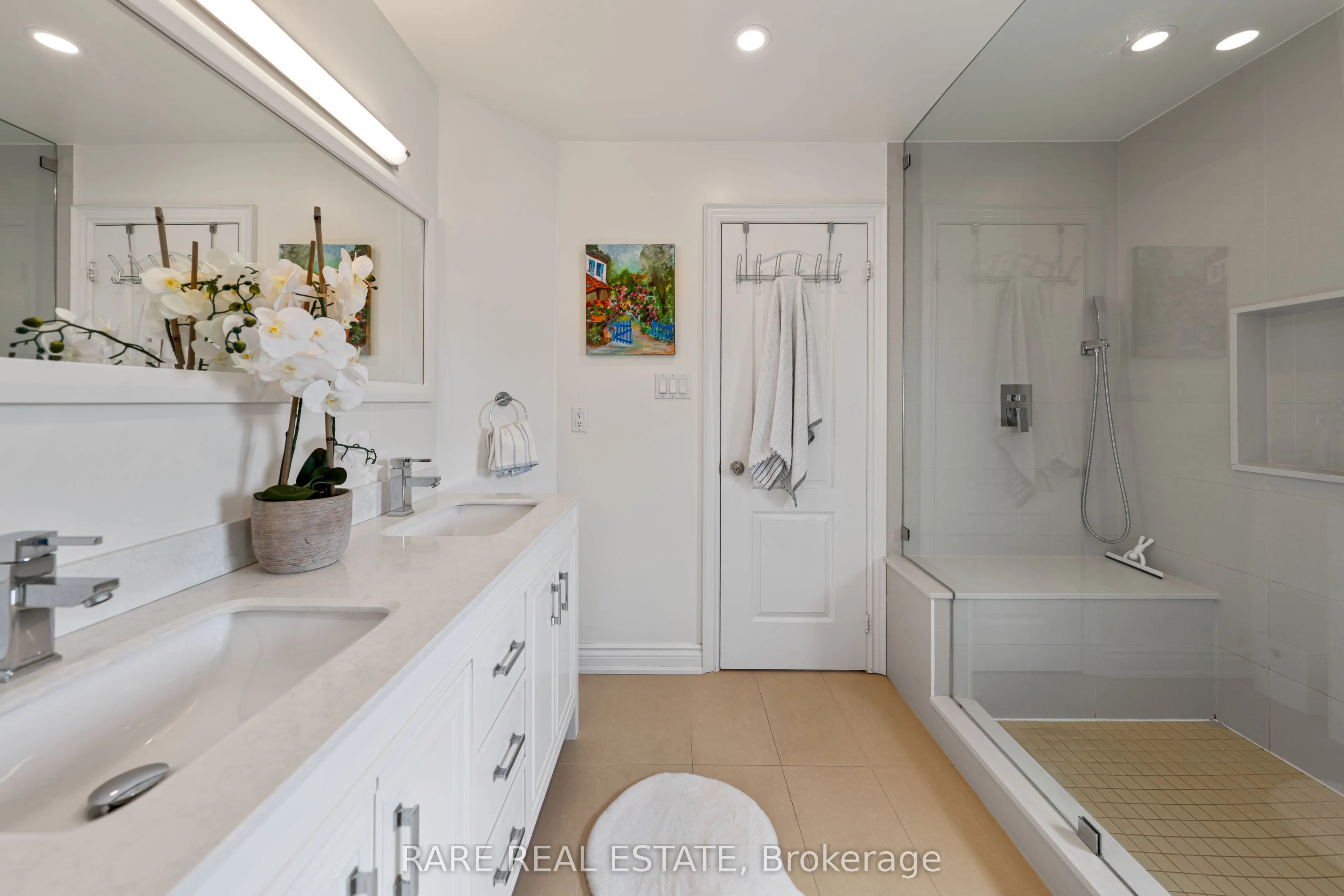 545 Highcliffe Drive