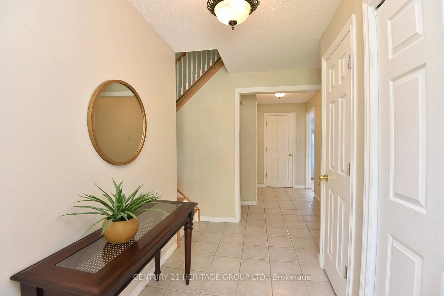 838 Boronia Crescent