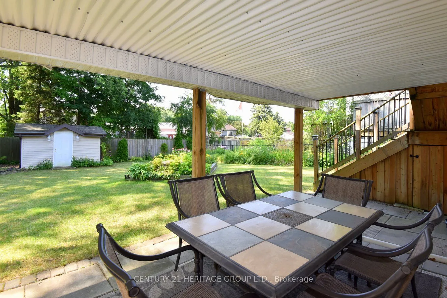 838 Boronia Crescent