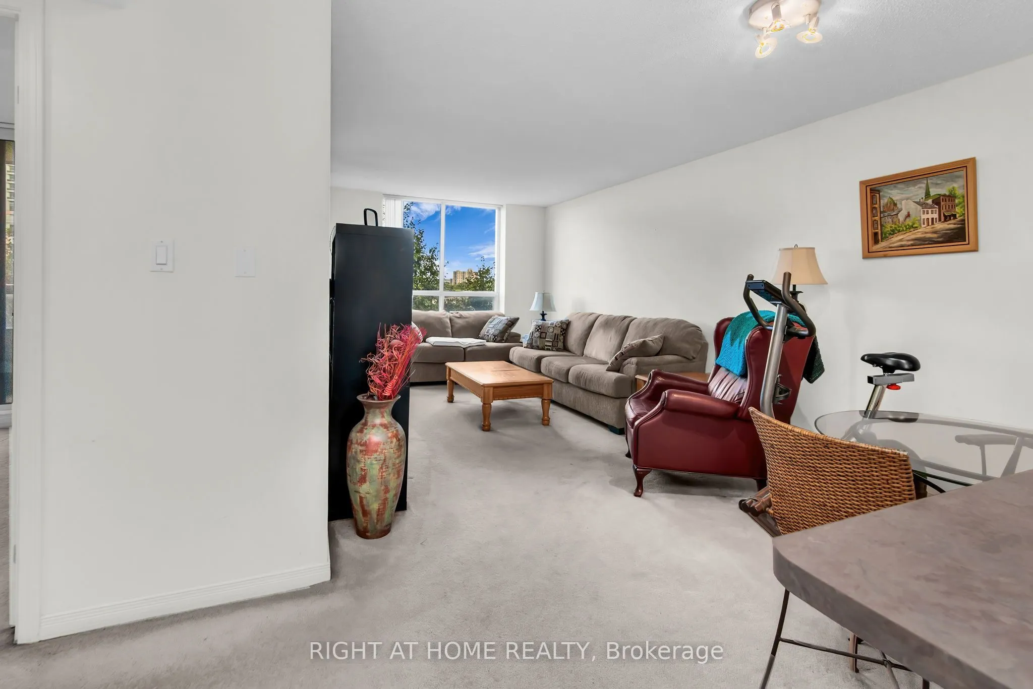 29 Northern Hts Drive, #601