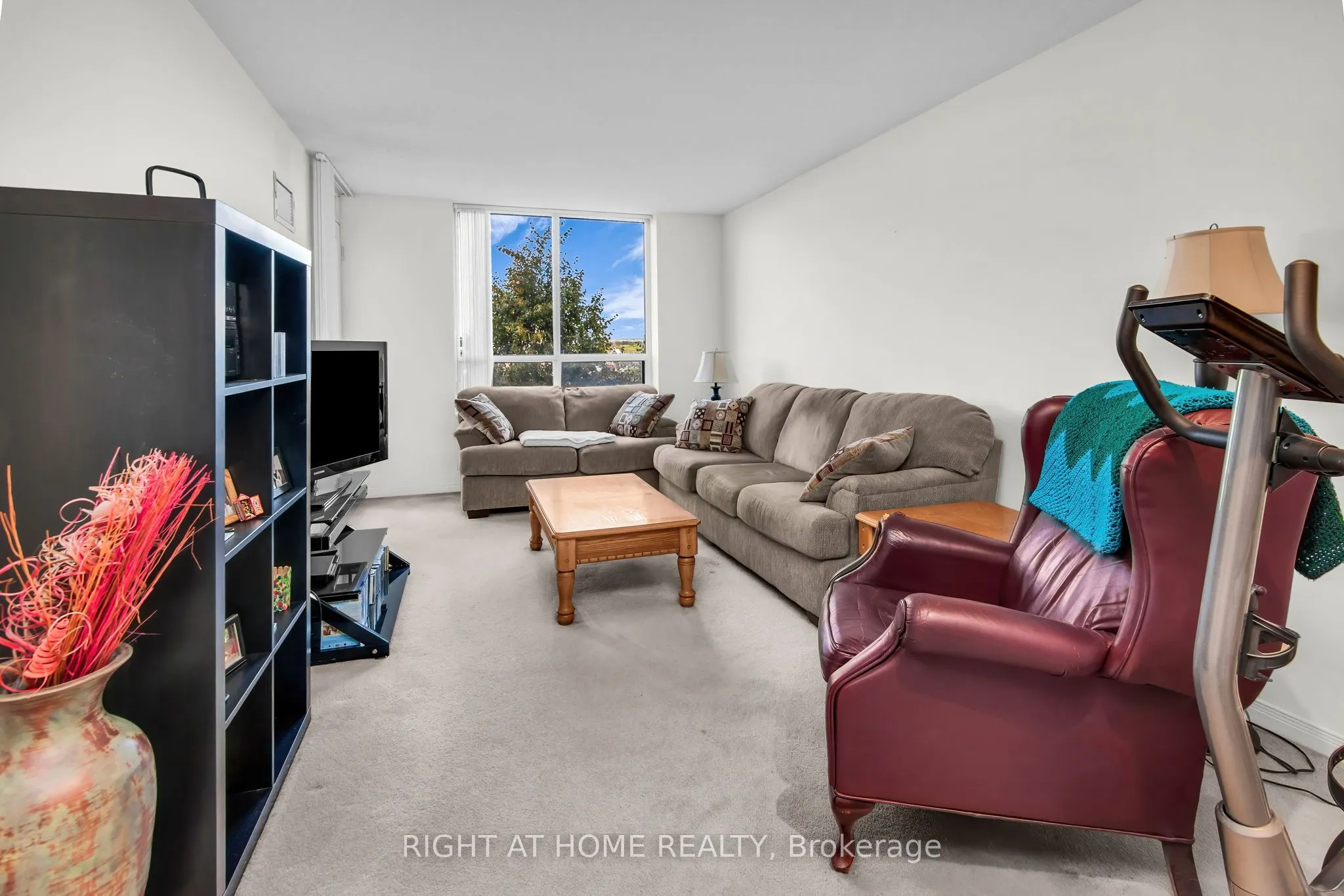 29 Northern Hts Drive, #601