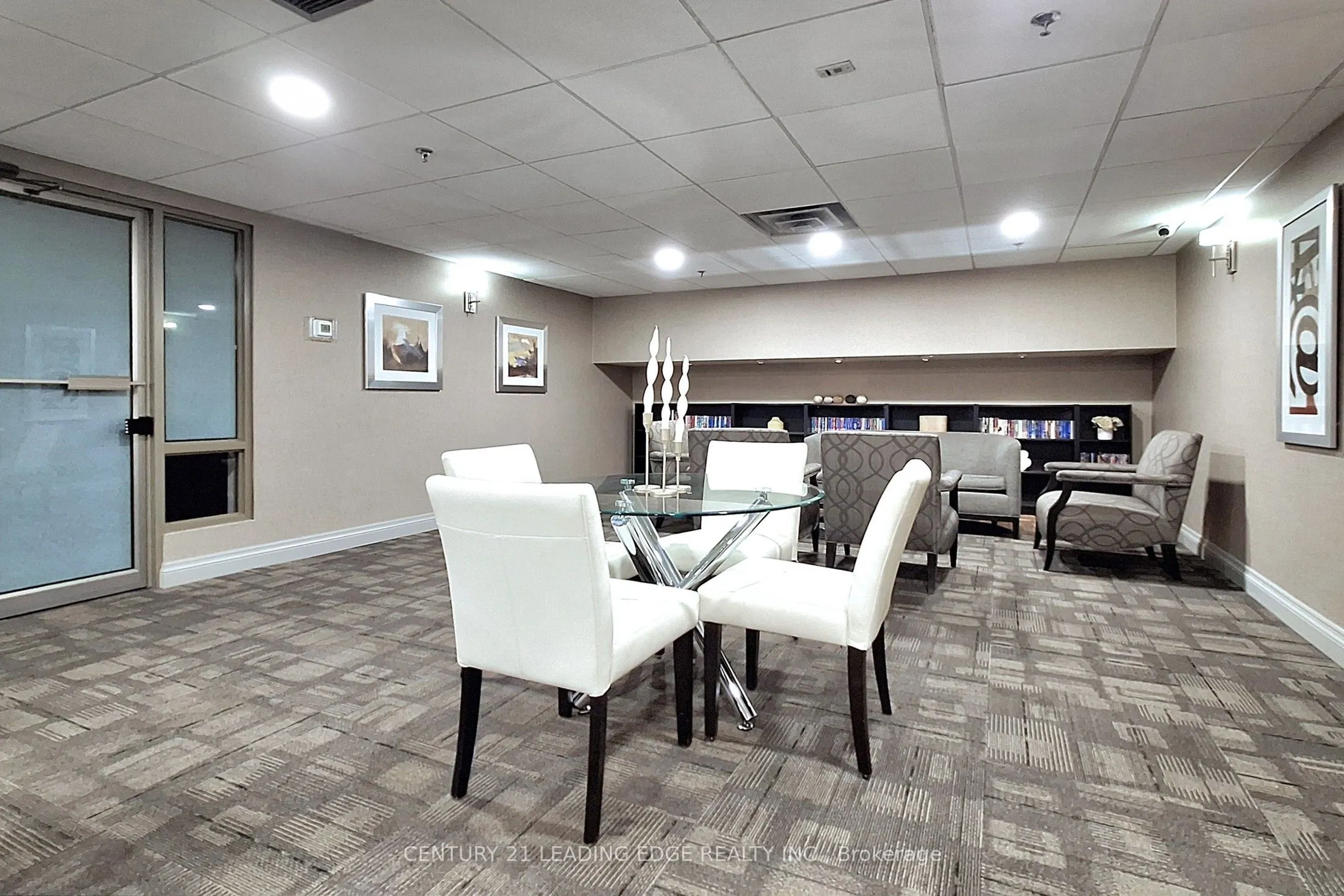 309 Major Mackenzie Drive E, #413