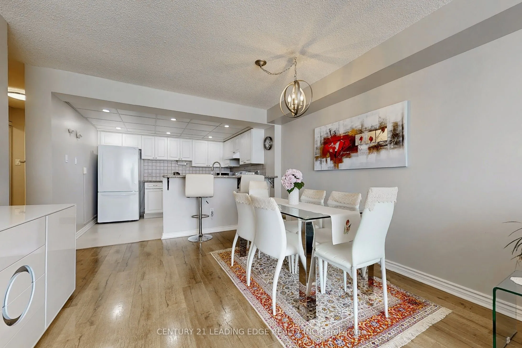 309 Major Mackenzie Drive E, #413