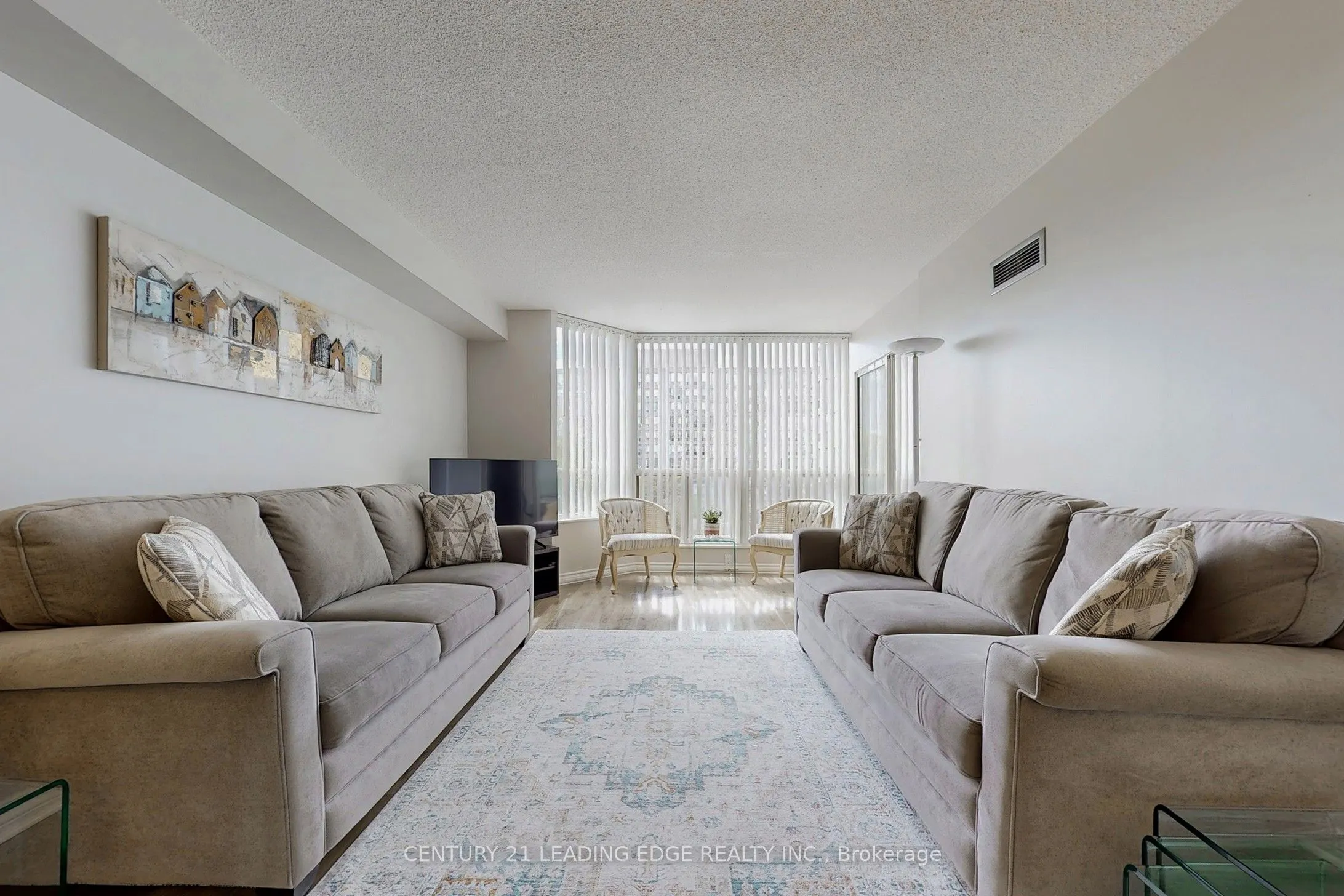 309 Major Mackenzie Drive E, #413