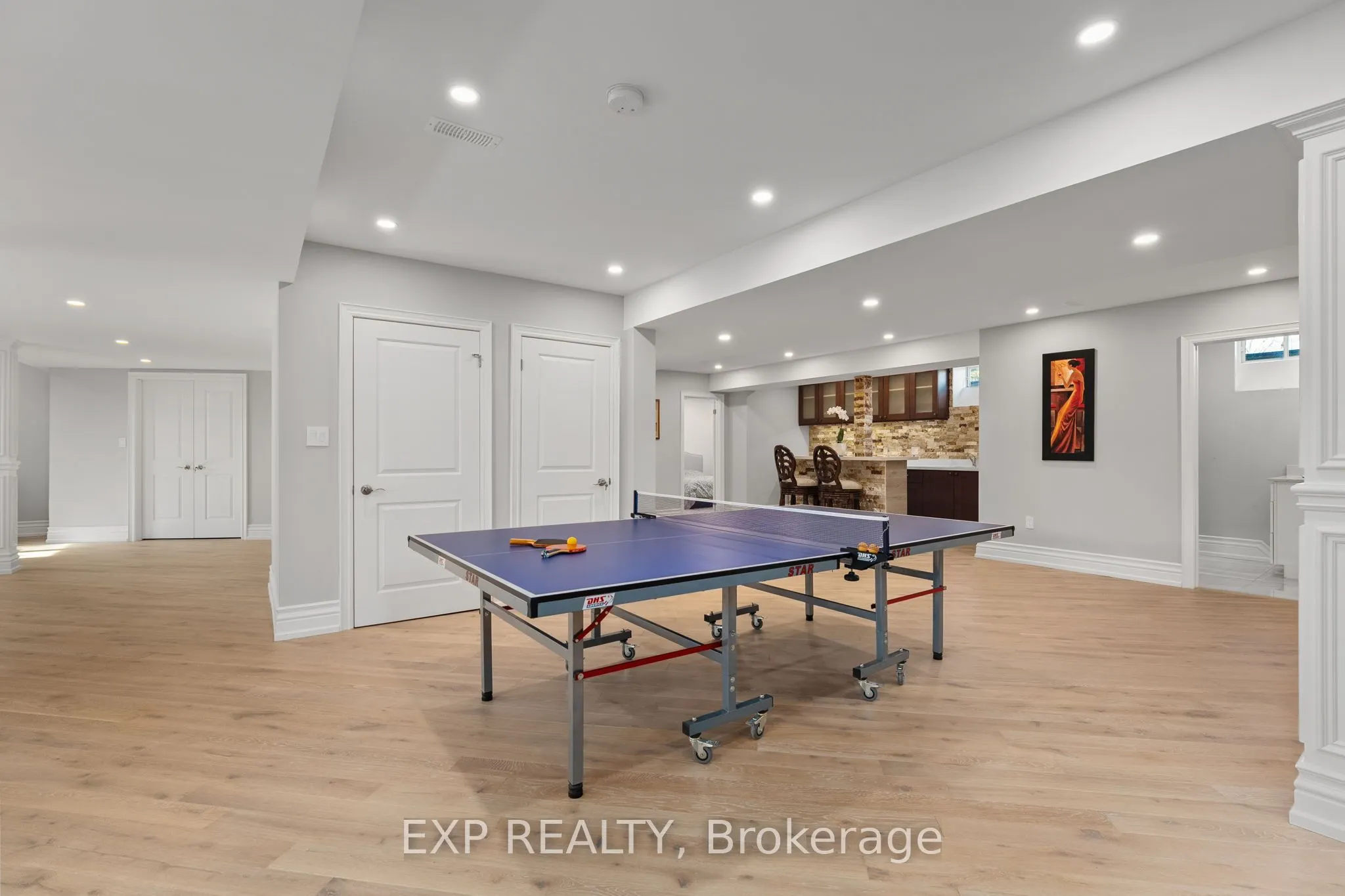 18 Wolford Court