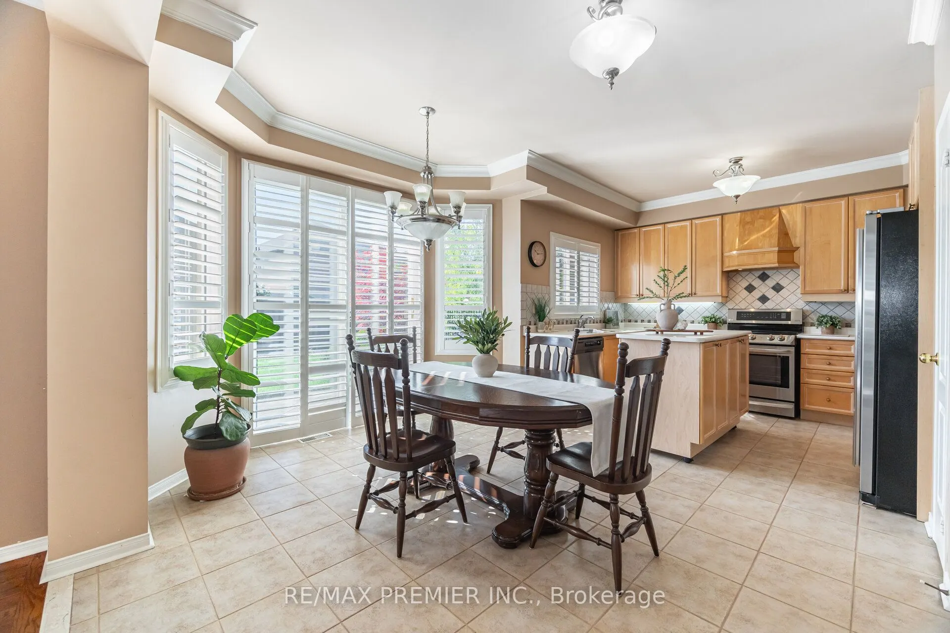 265 Julia Valentina Avenue