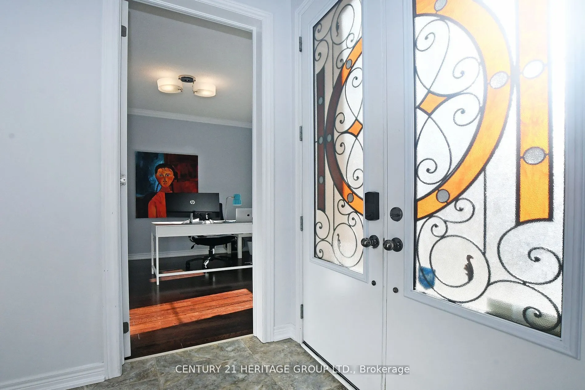 170 Art West Avenue