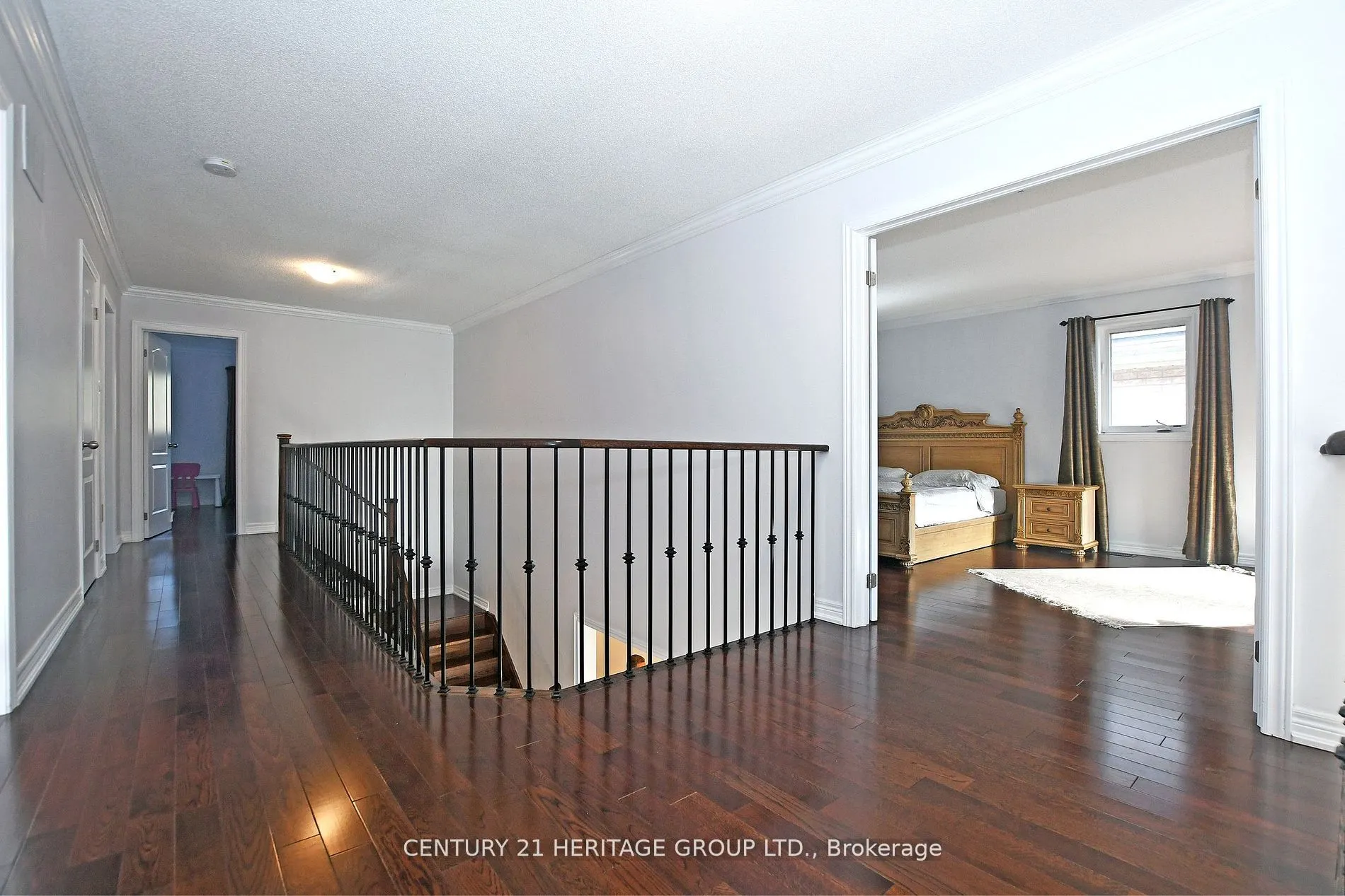 170 Art West Avenue