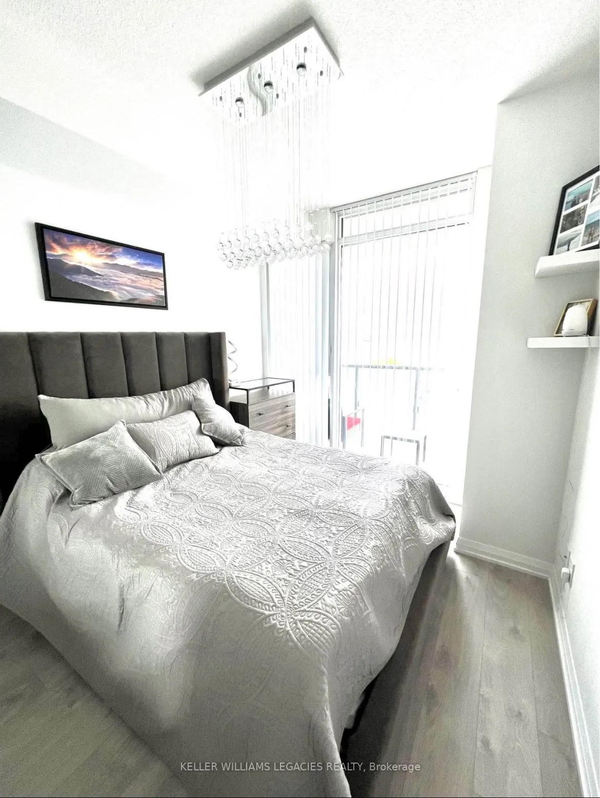 7895 Jane Street, #801