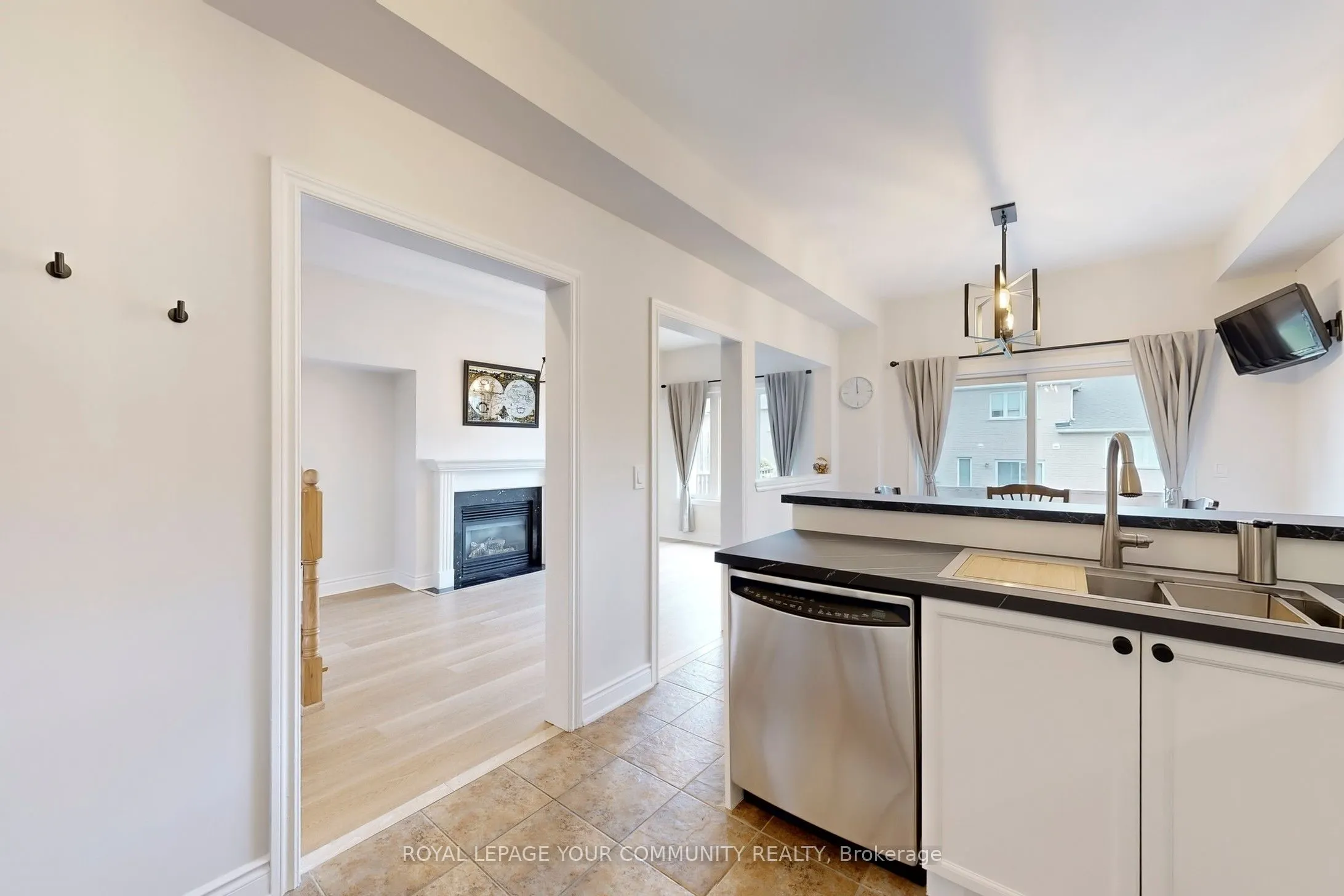 3 Rustwood Road