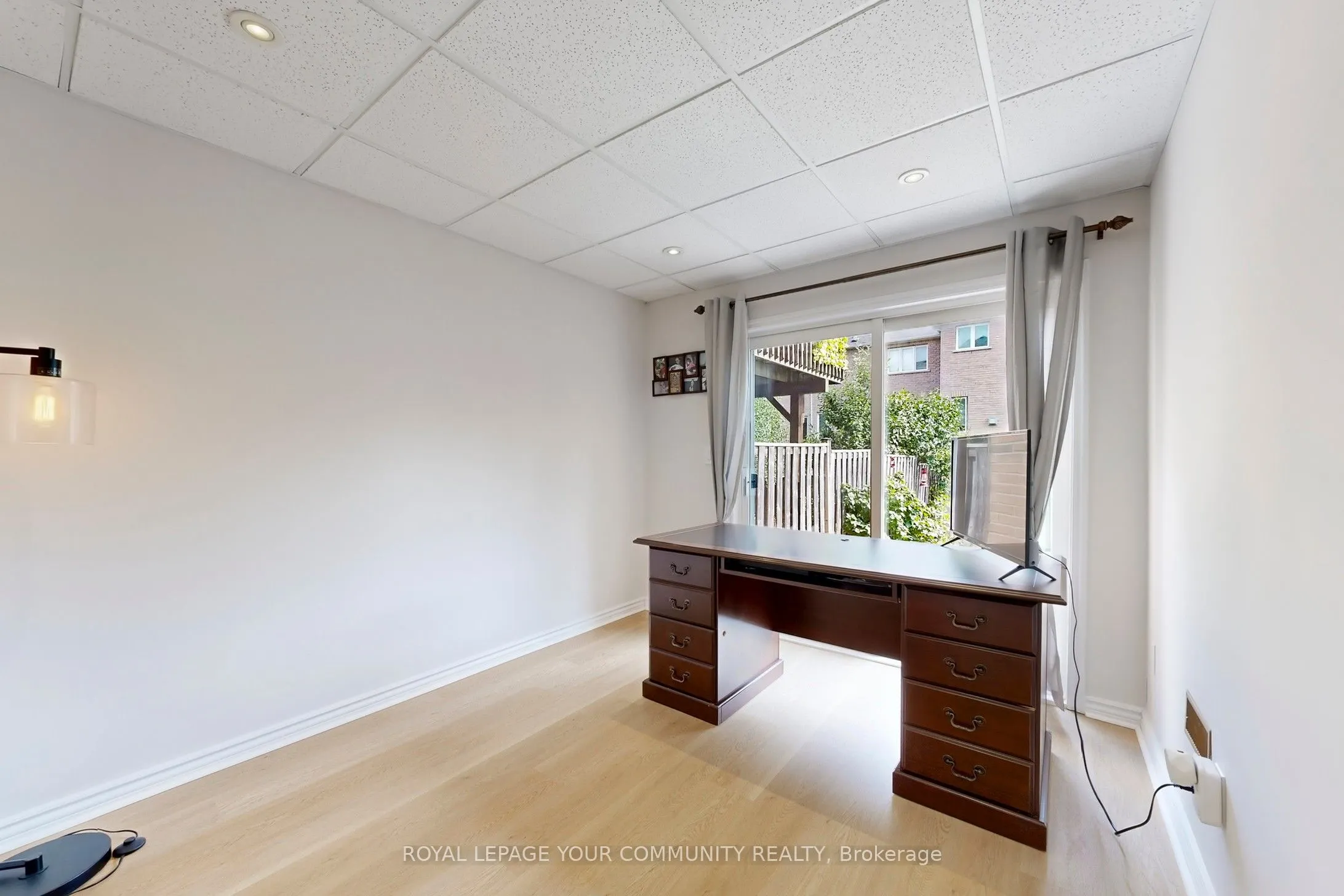 3 Rustwood Road