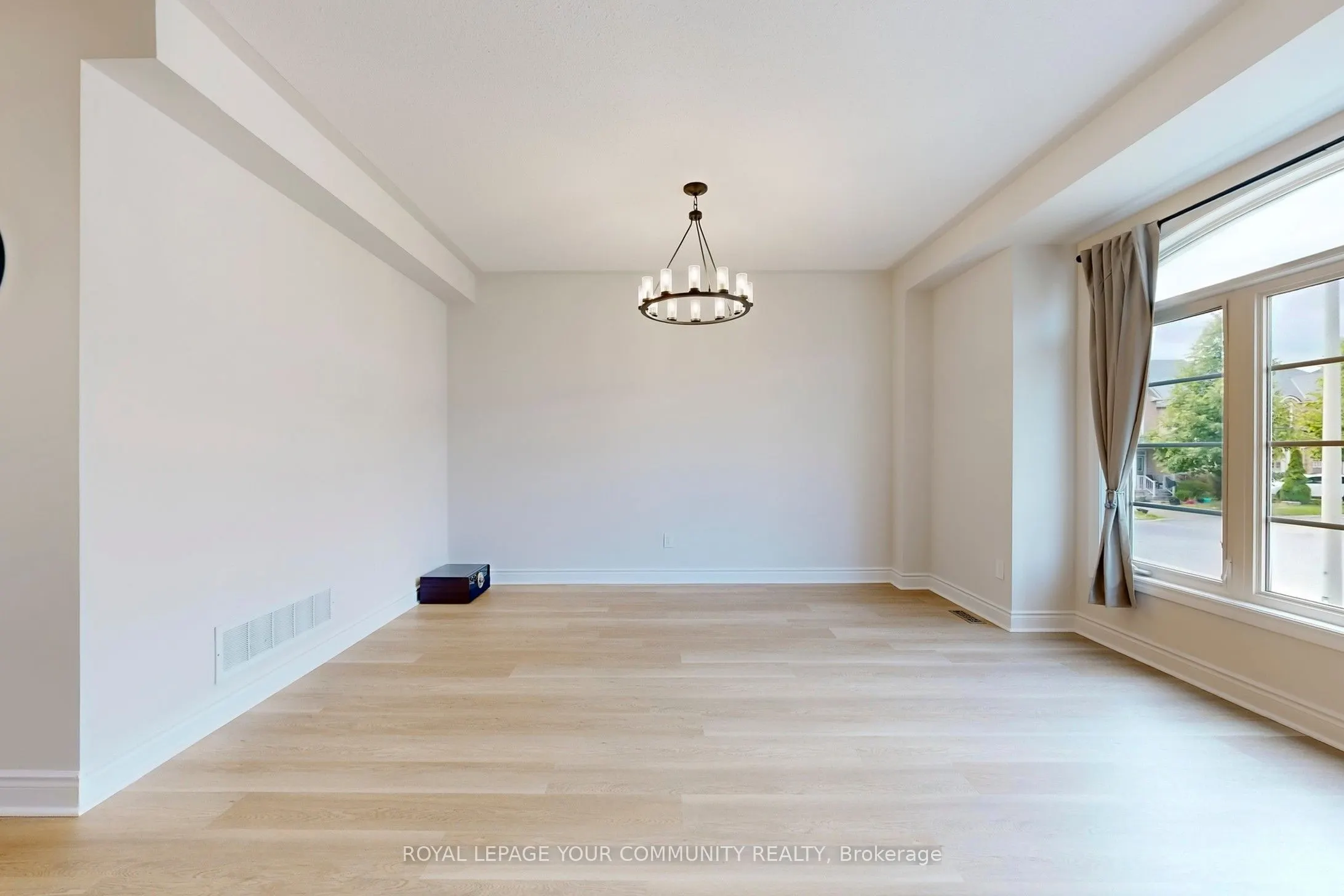 3 Rustwood Road