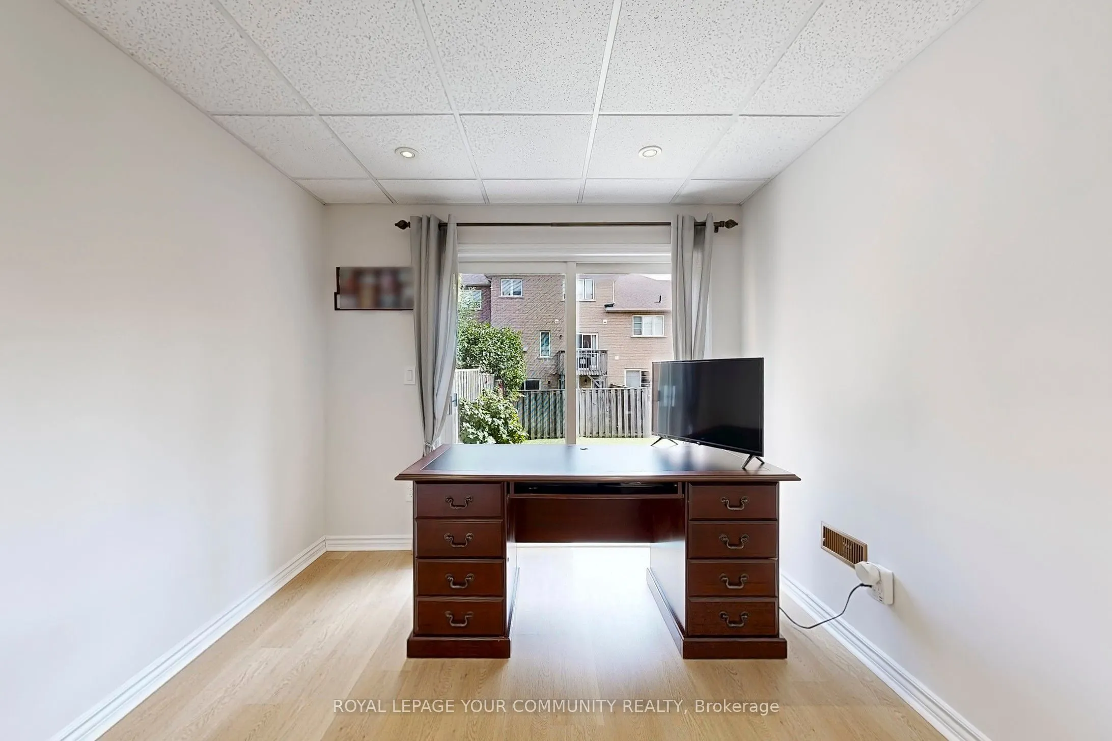 3 Rustwood Road