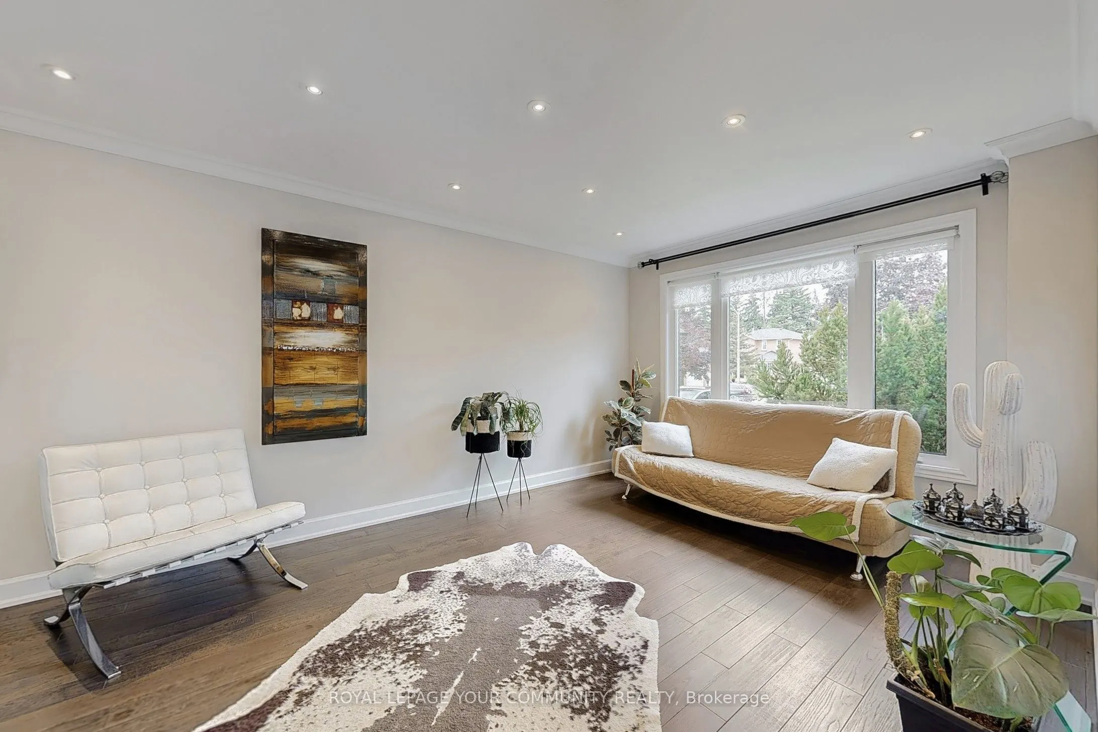 7 Shaftsbury Avenue