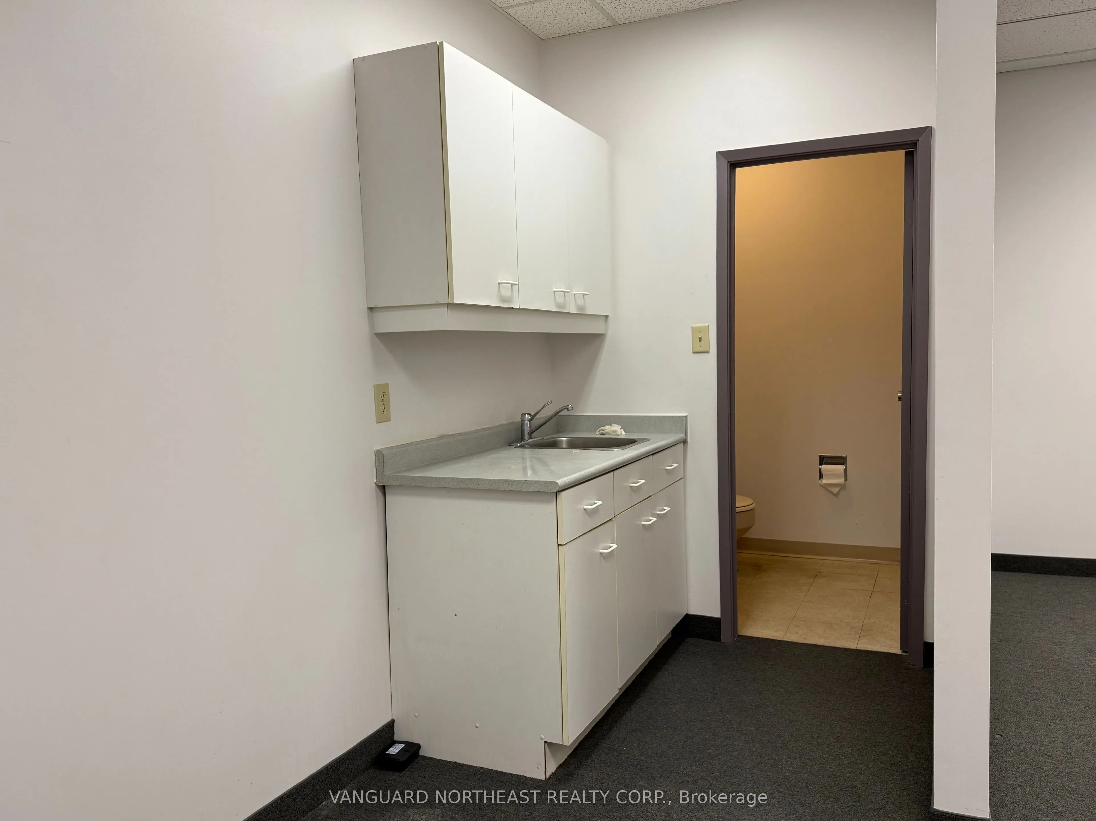 25 Valleywood Drive, #16