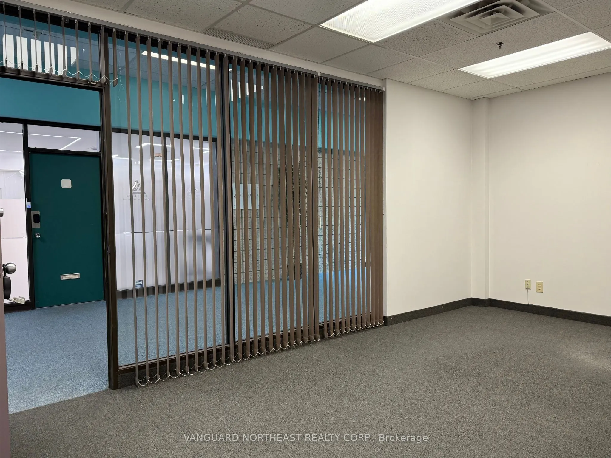 25 Valleywood Drive, #16
