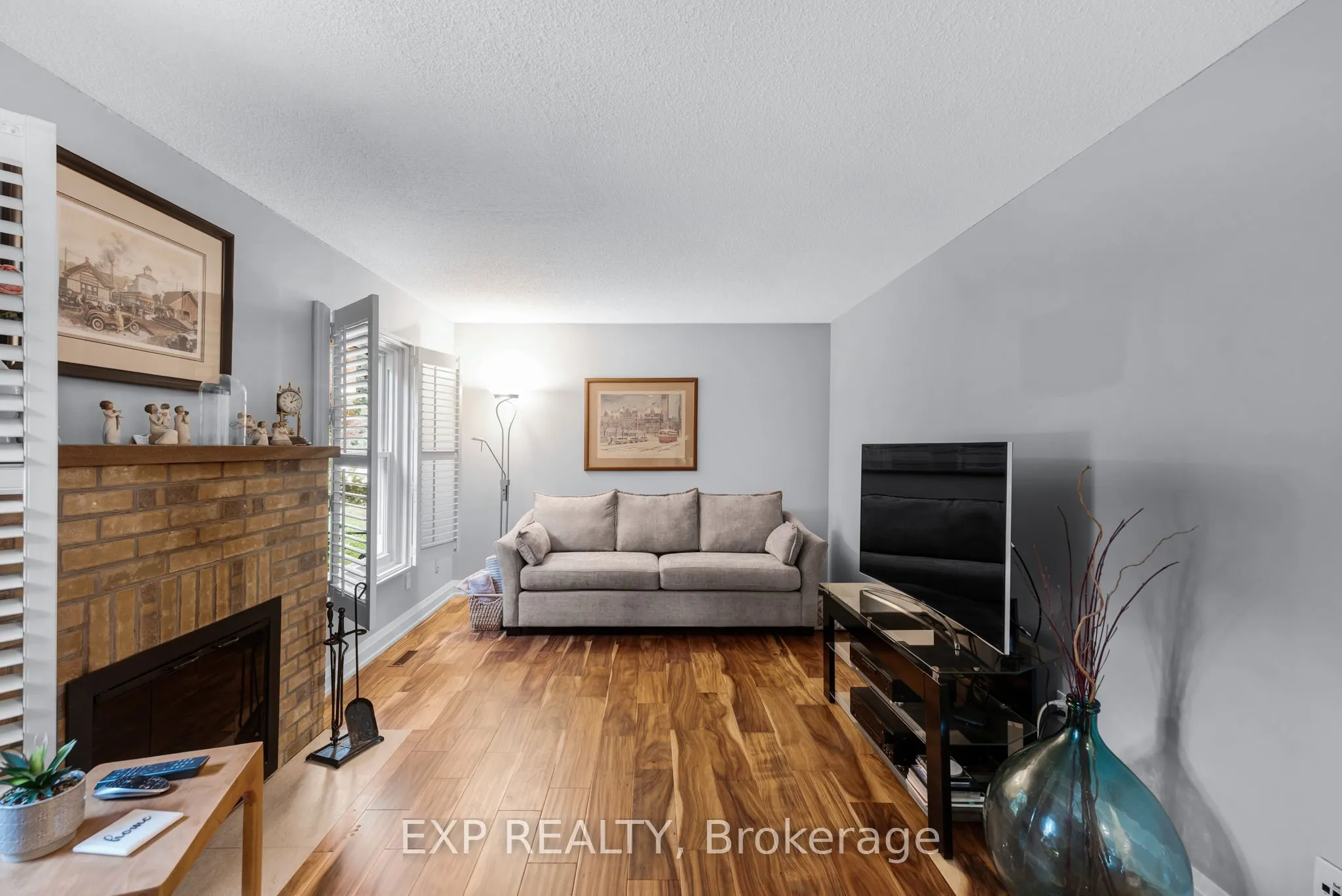 308 John Bowser Crescent
