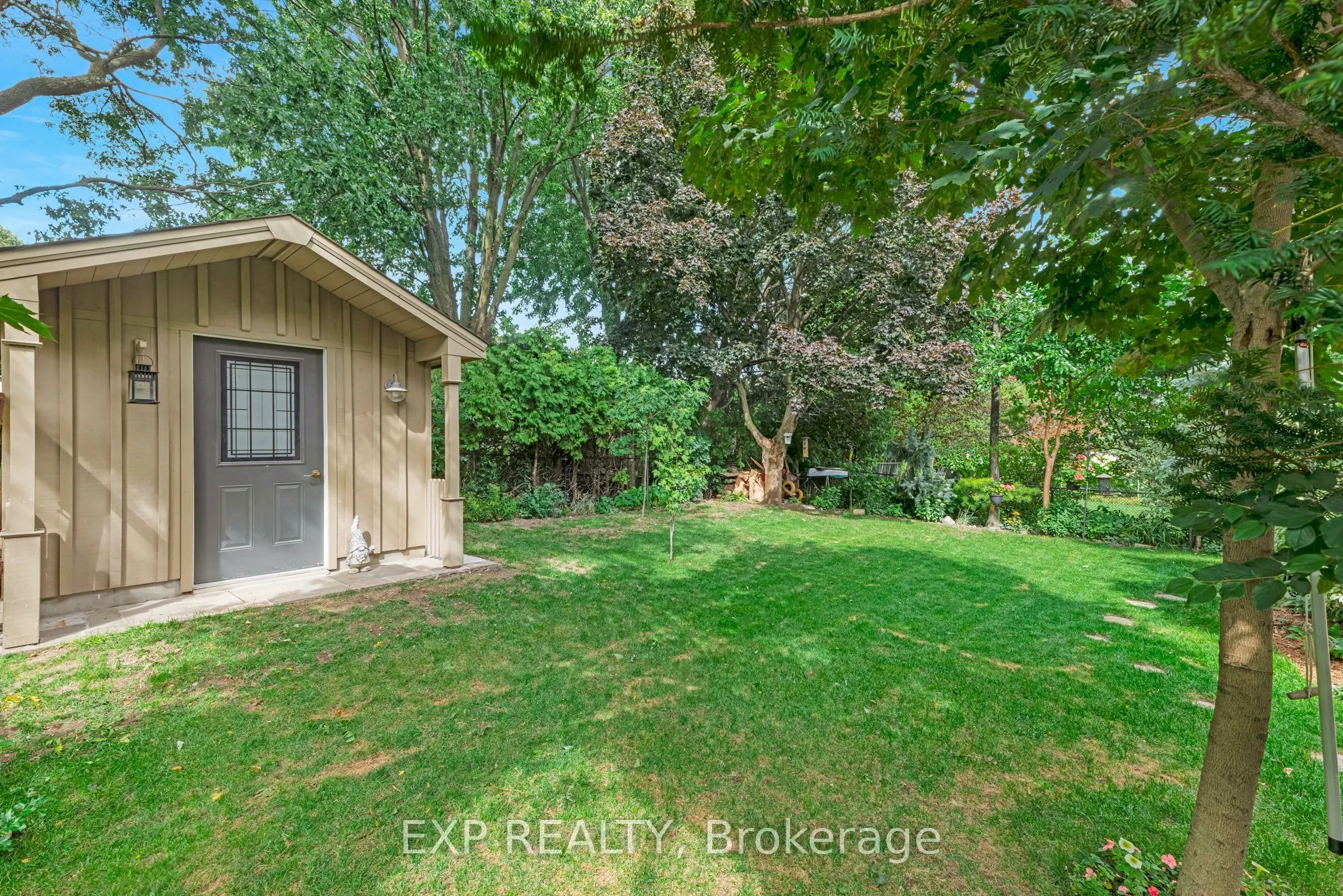 308 John Bowser Crescent
