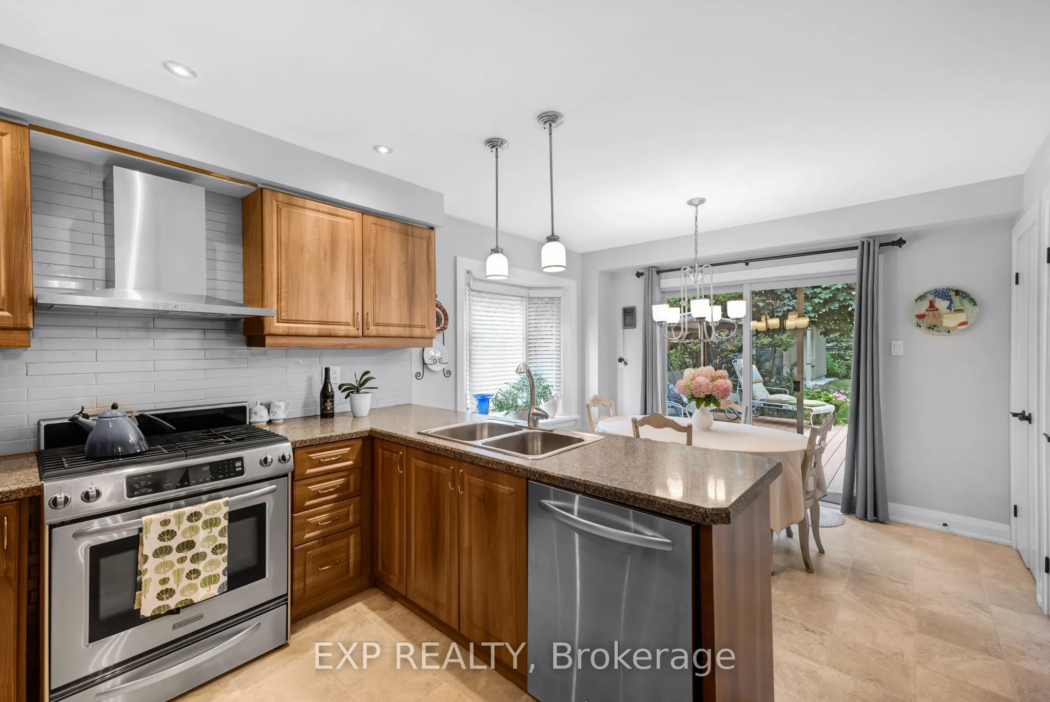 308 John Bowser Crescent