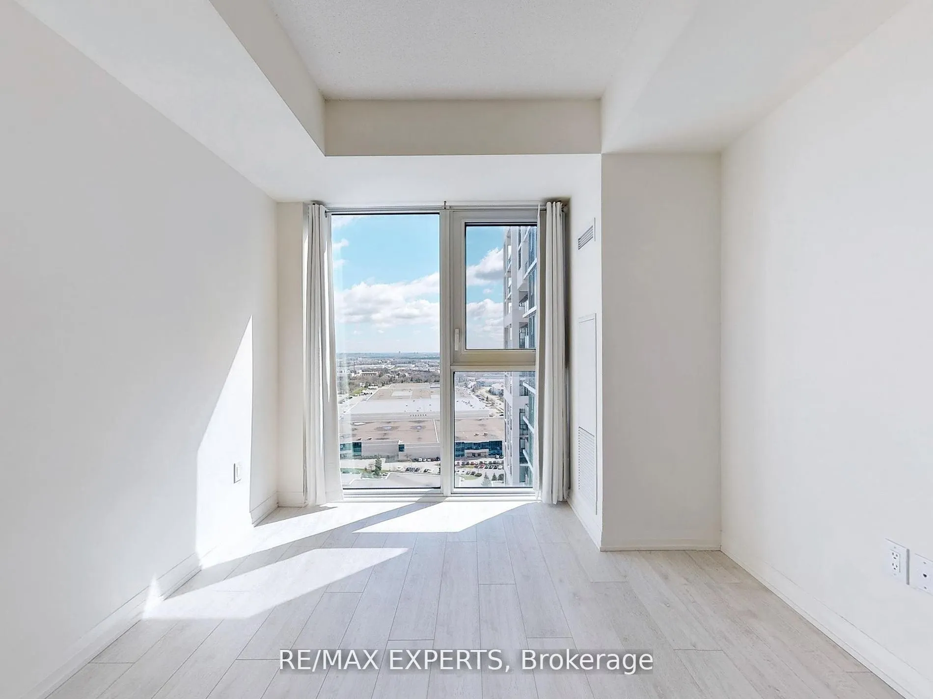 9000 Jane Street, #2225