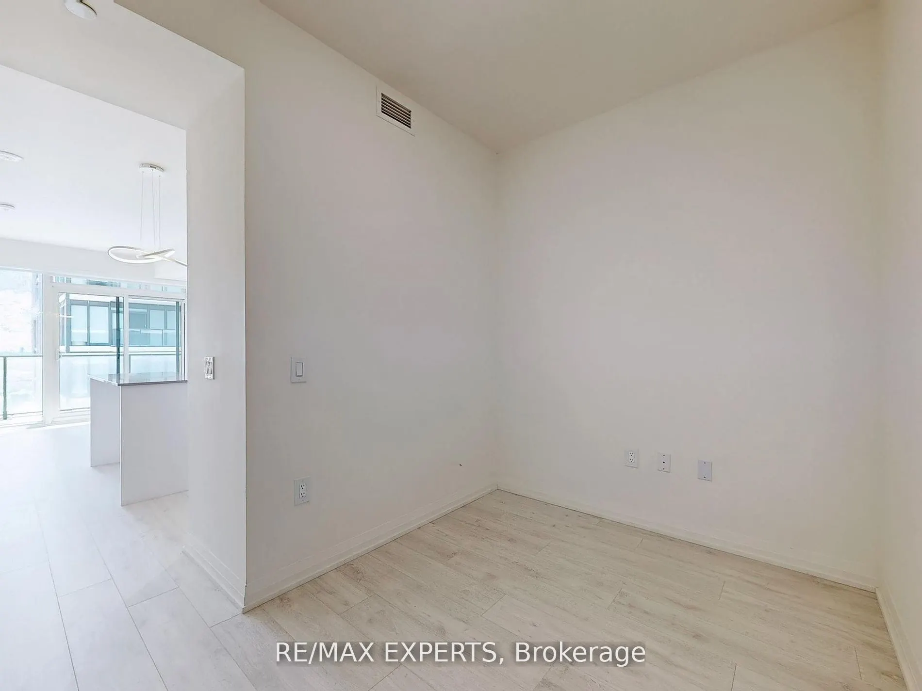 9000 Jane Street, #2225