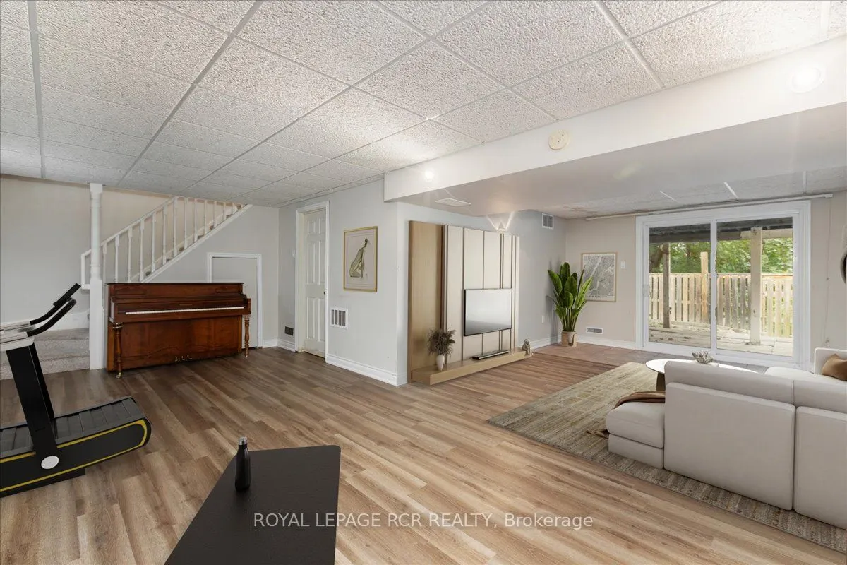 3 Royal Oak Road