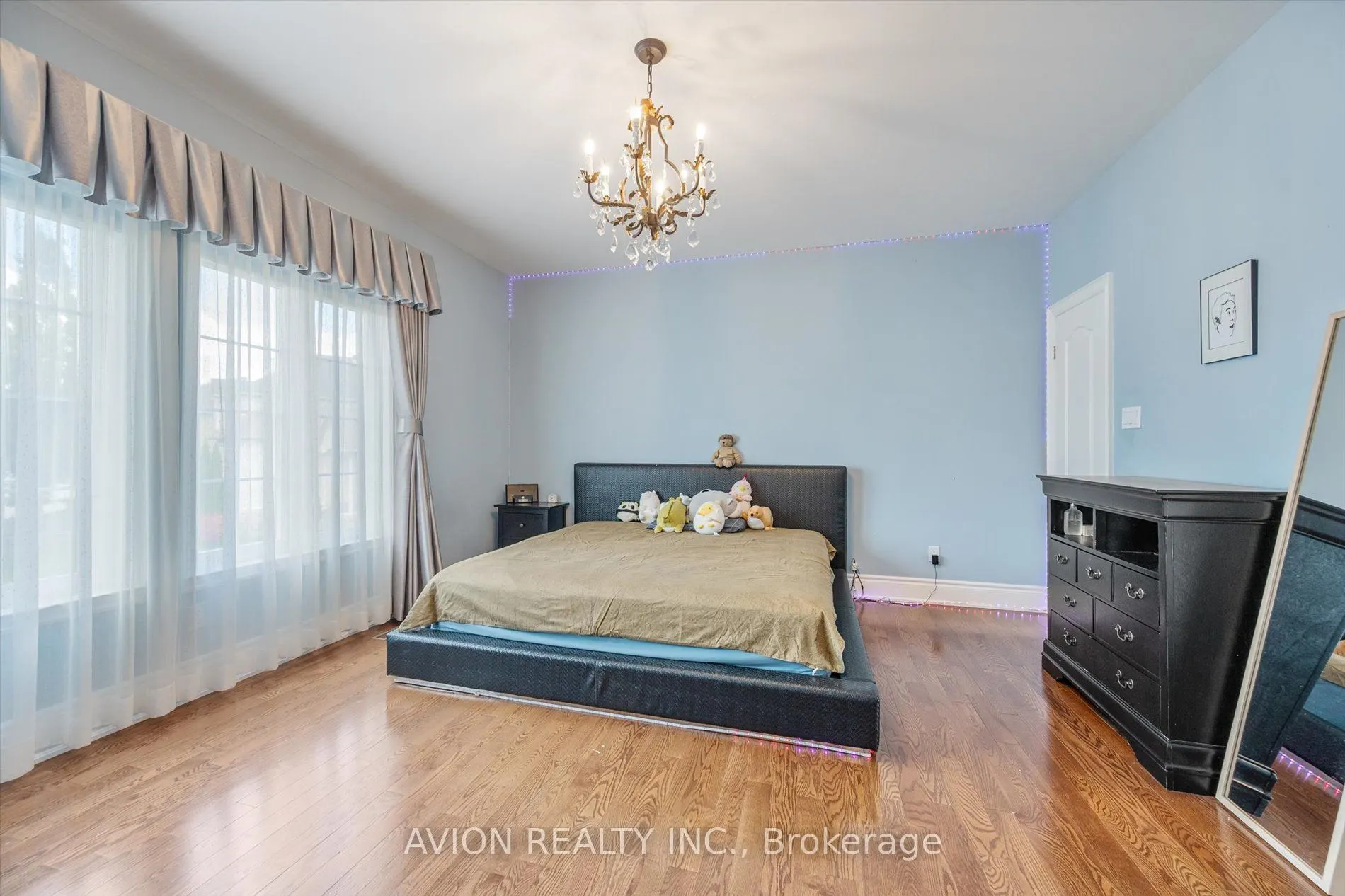37 Frybrook Crescent