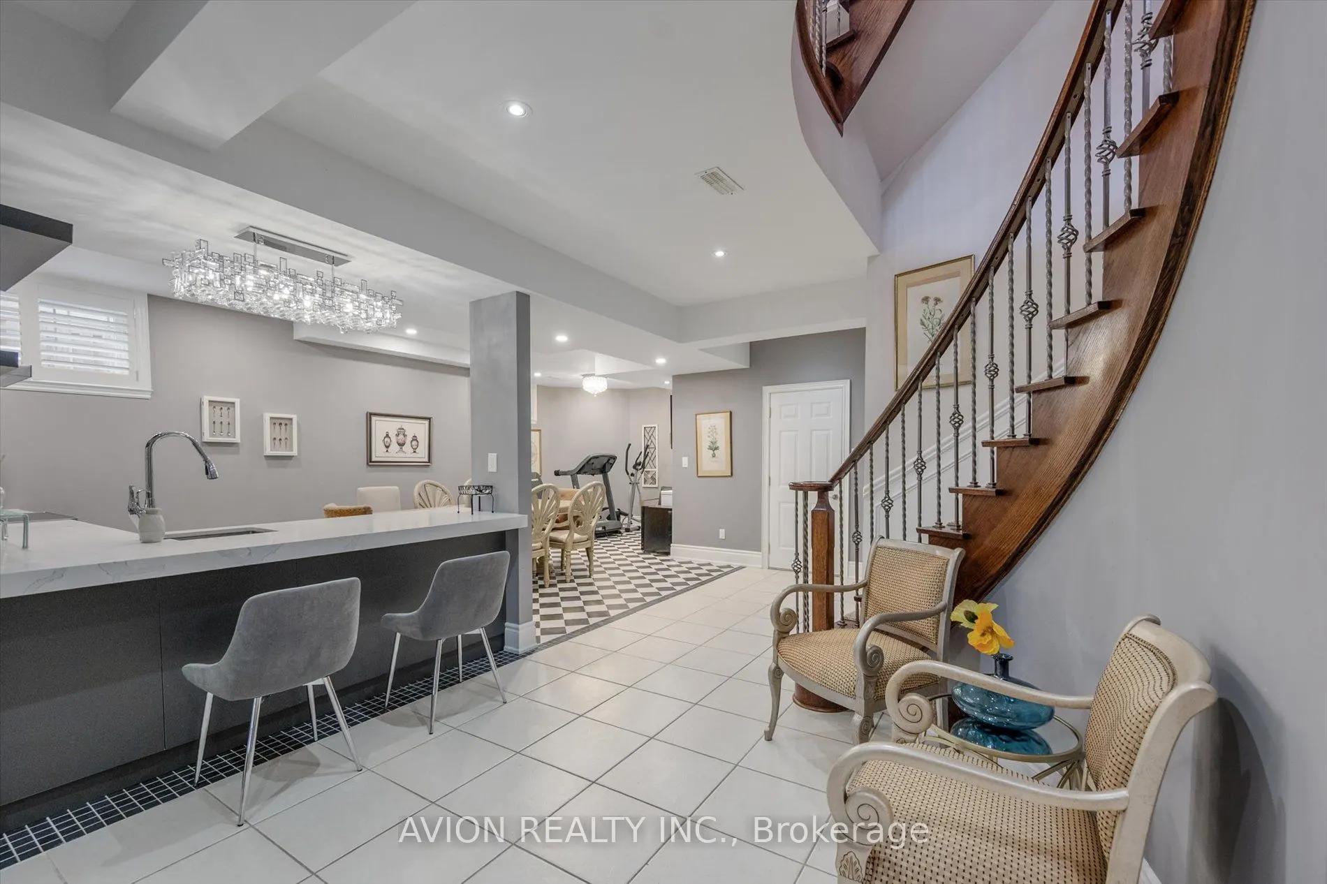 37 Frybrook Crescent