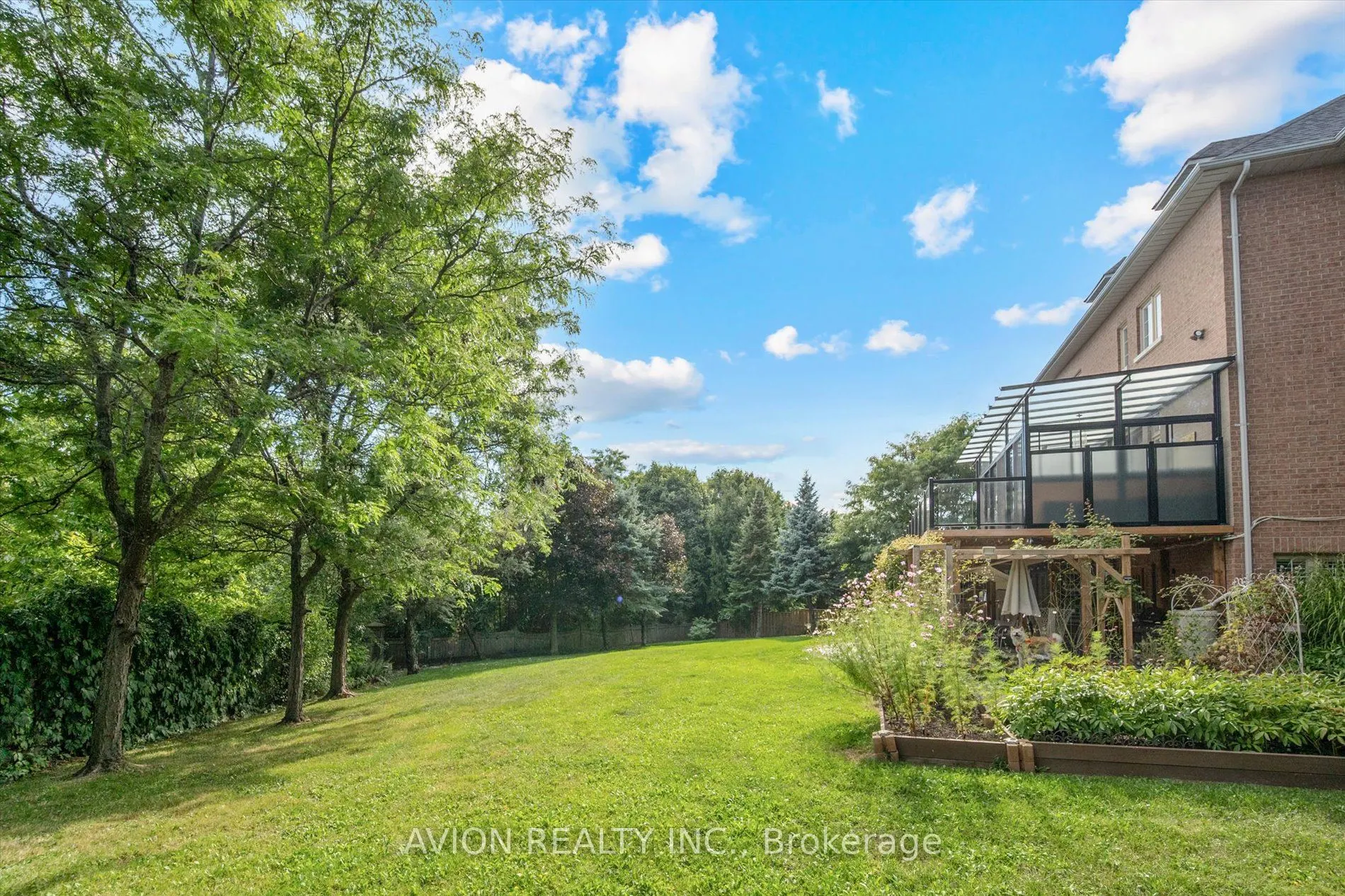 37 Frybrook Crescent