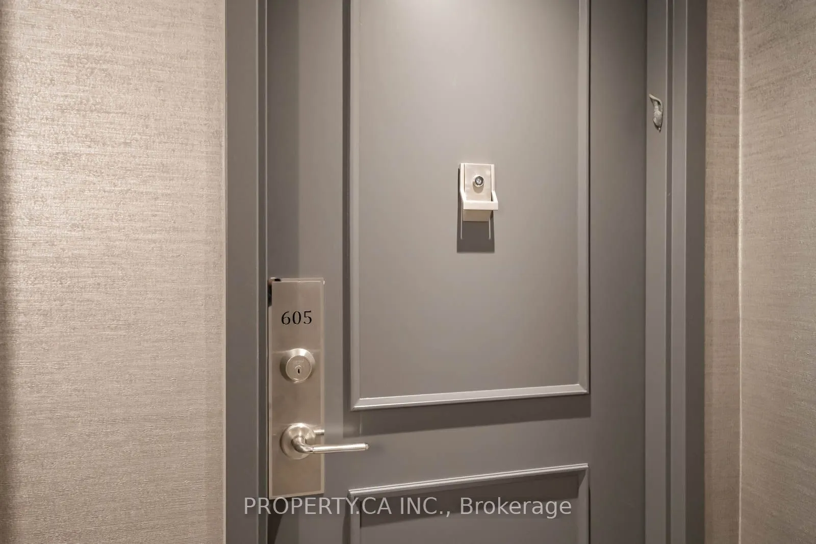 7460 Bathurst Street, #605