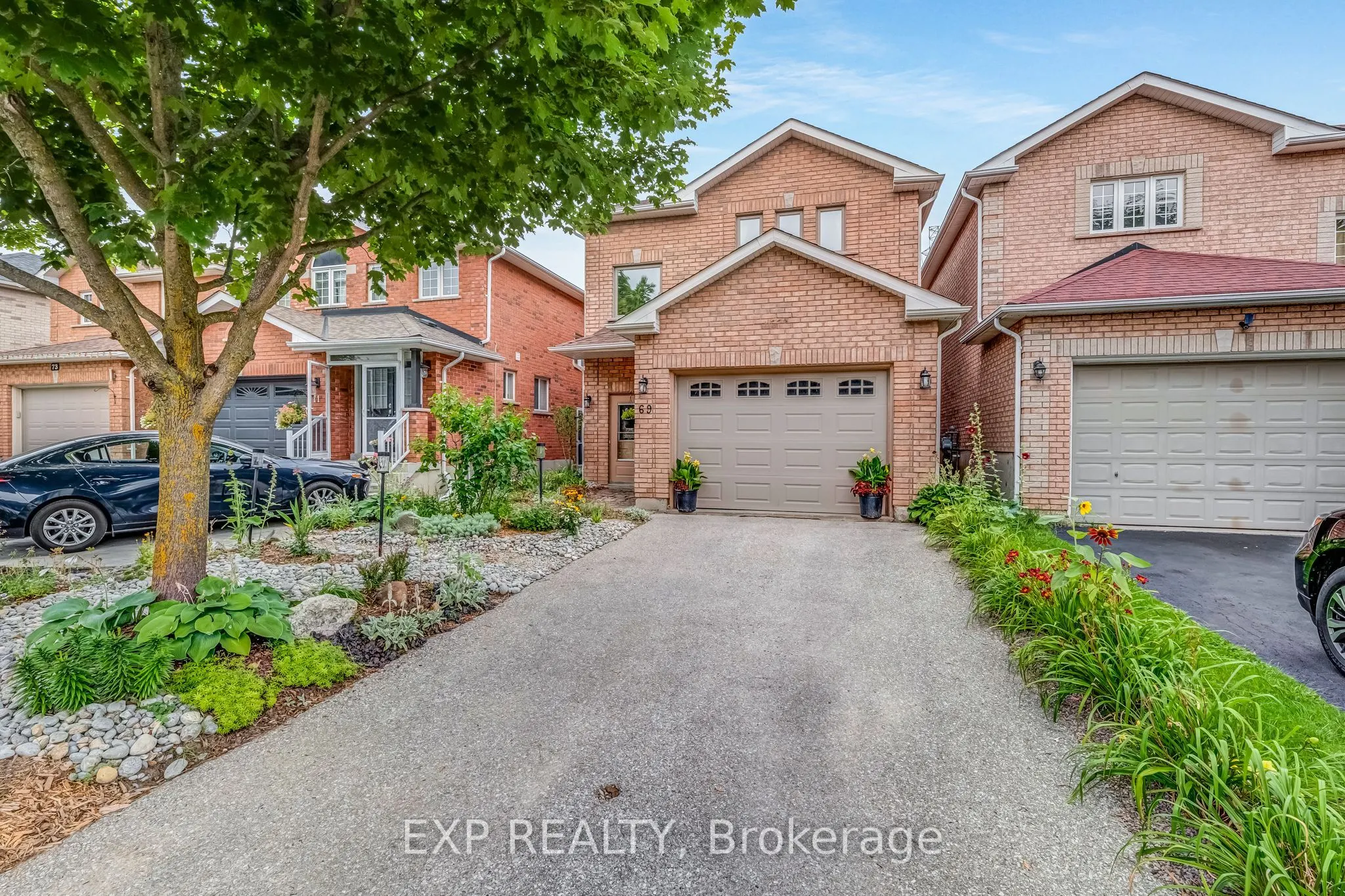 69 Clearmeadow Boulevard