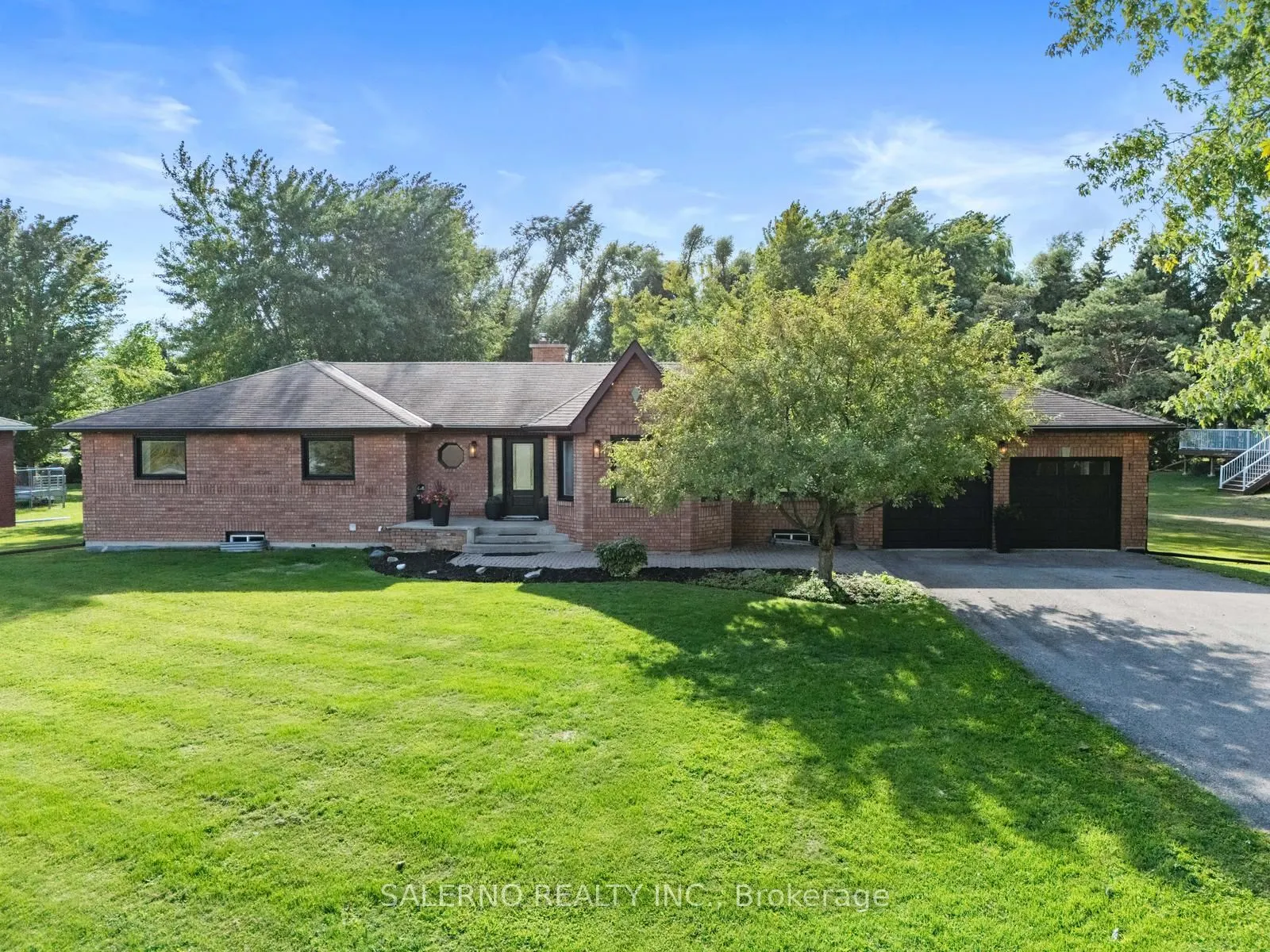 4372 10th Side Road