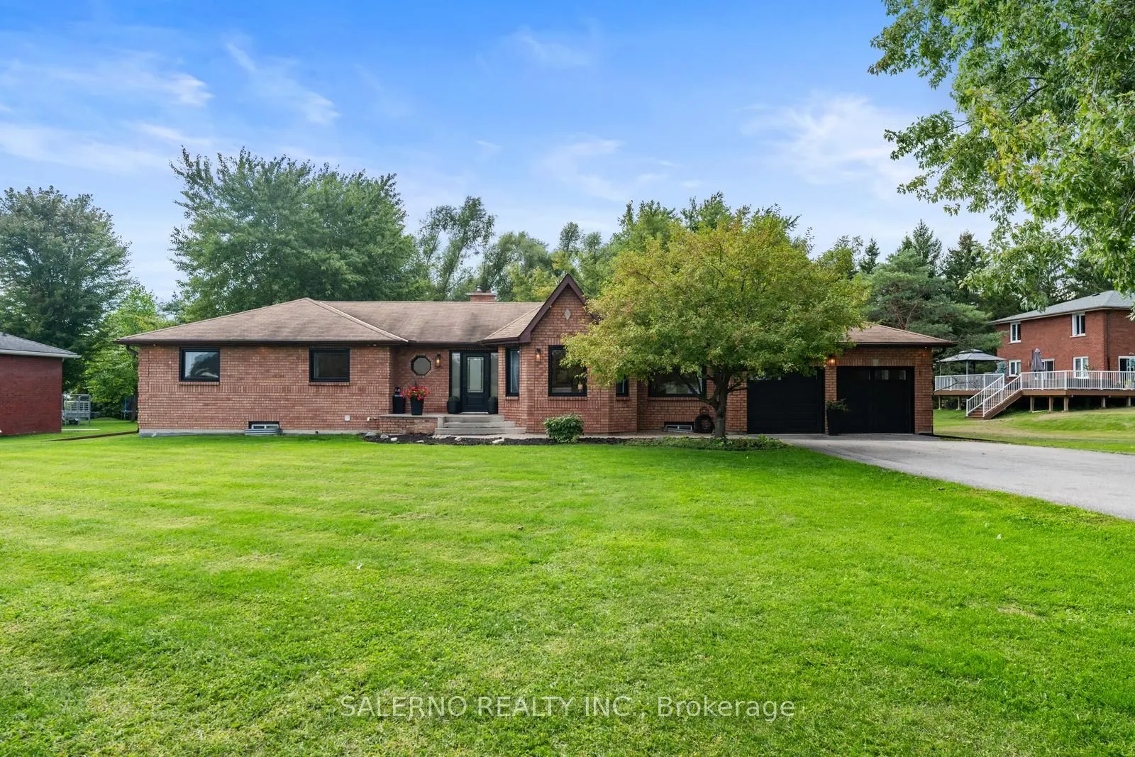 4372 10th Side Road