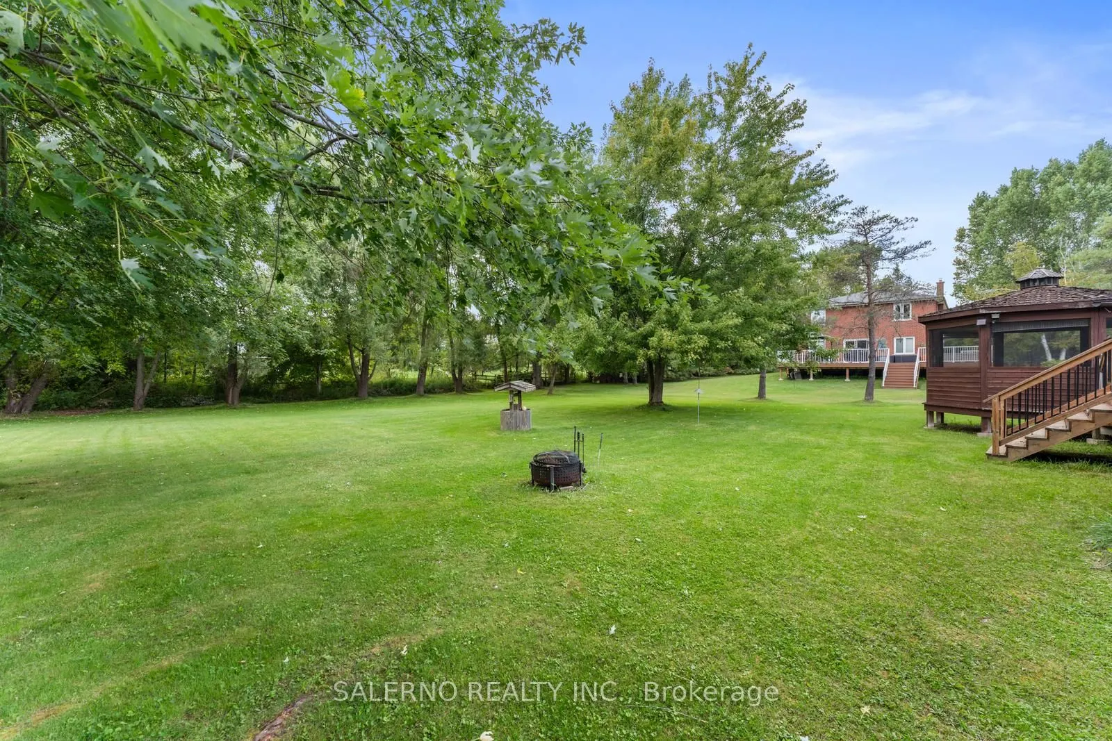 4372 10th Side Road