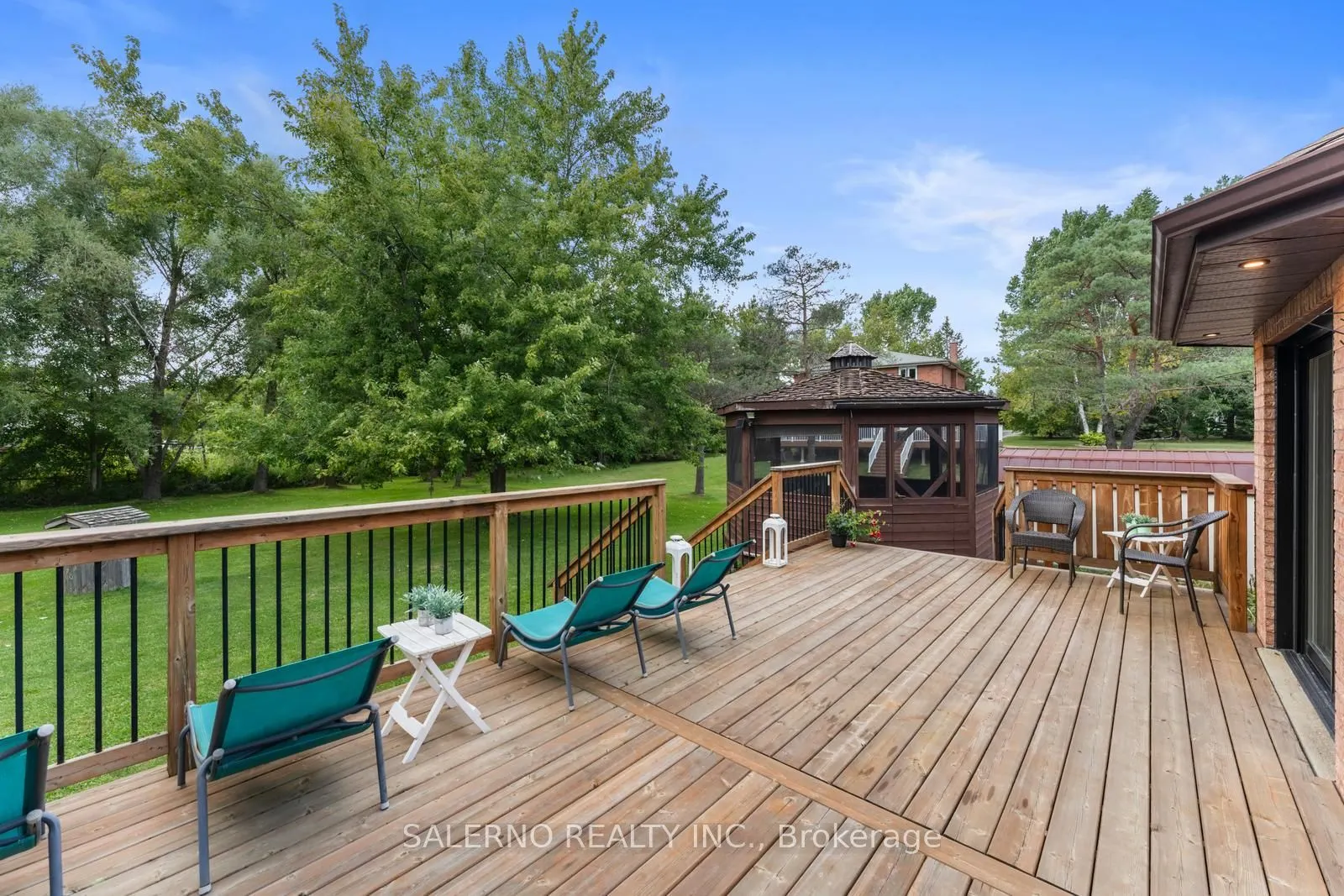 4372 10th Side Road