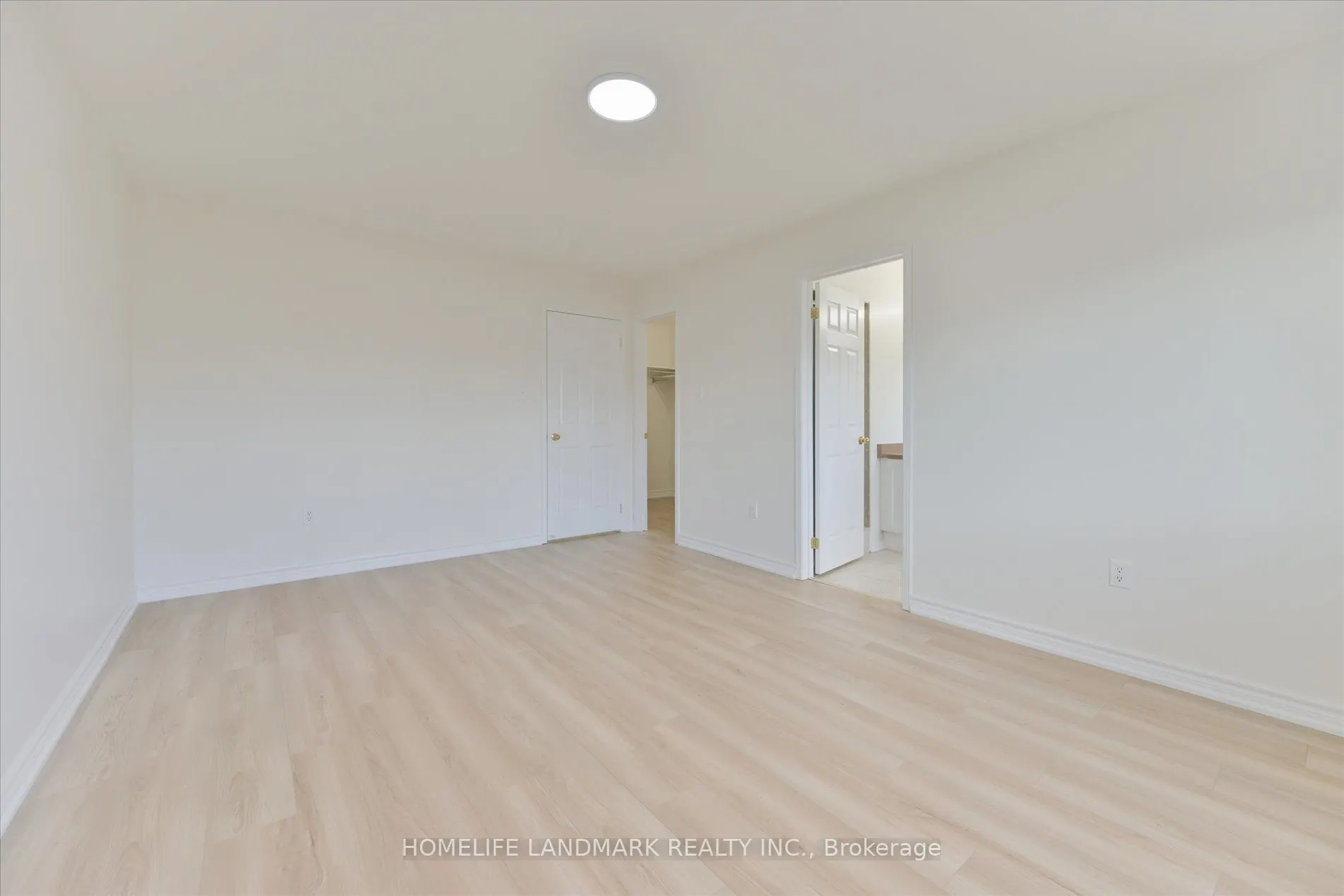 206 Venice Gate Drive