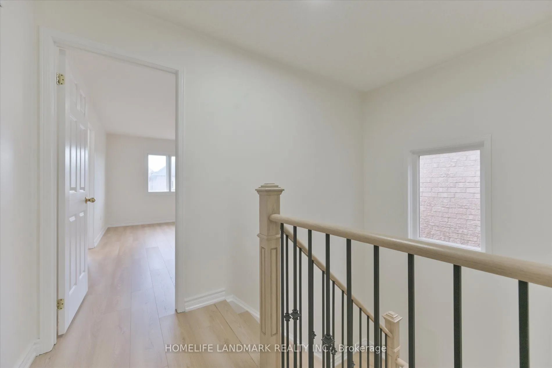 206 Venice Gate Drive