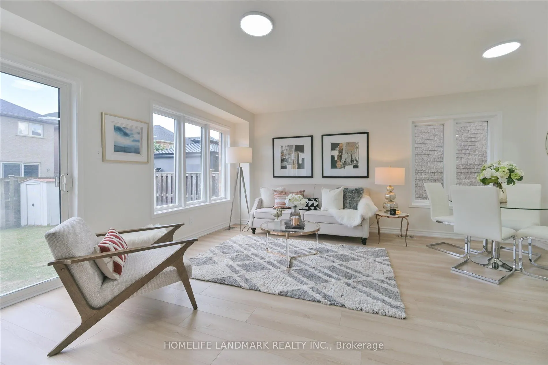 206 Venice Gate Drive