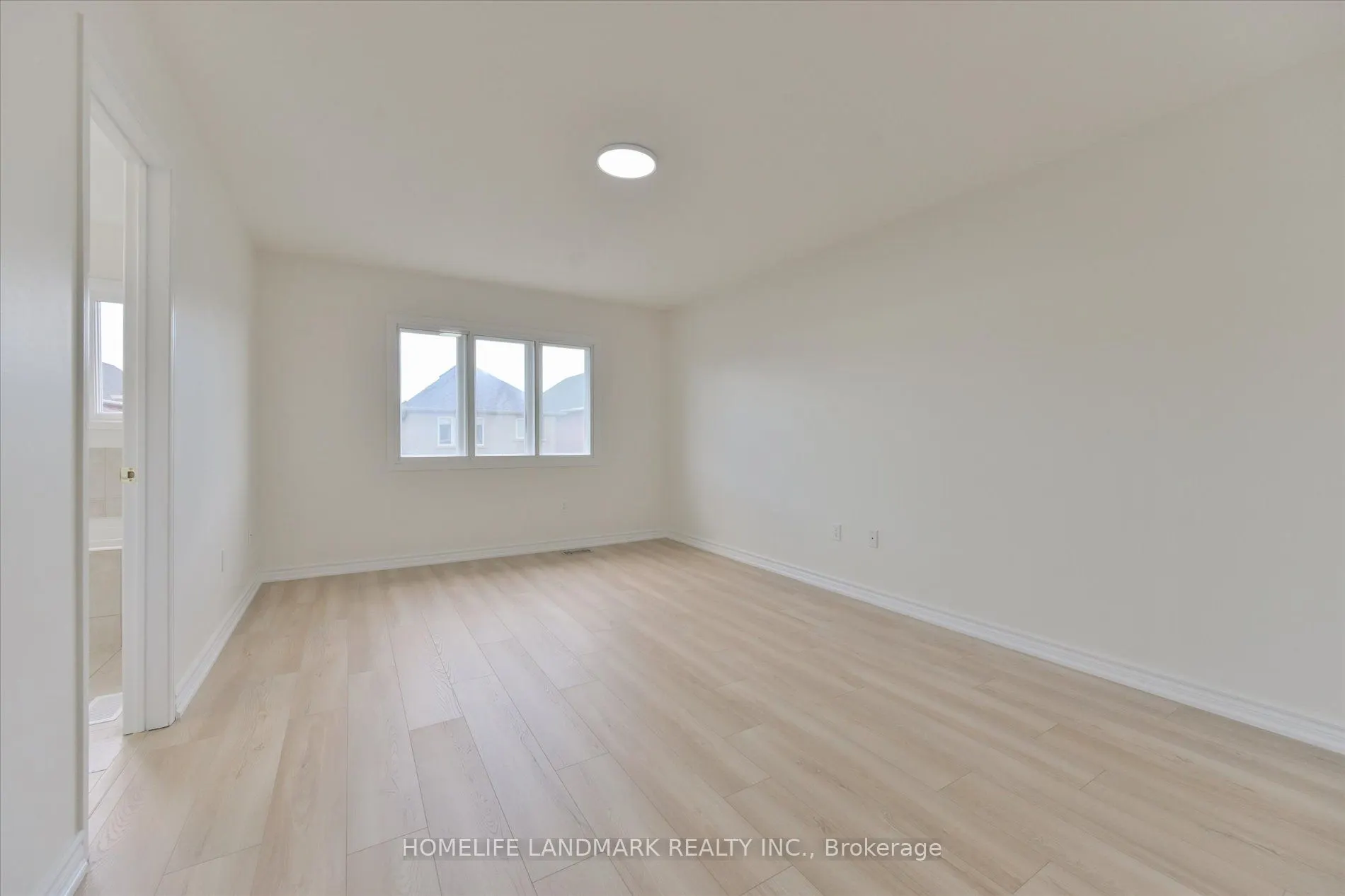 206 Venice Gate Drive