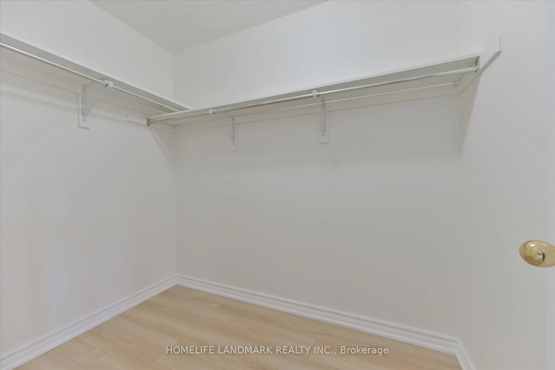 206 Venice Gate Drive