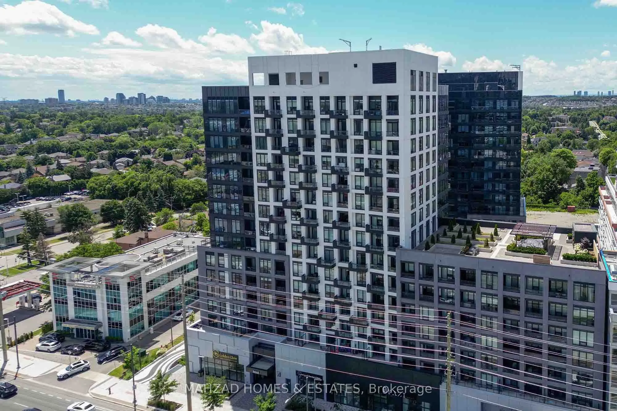 8886 yonge Street, #1806