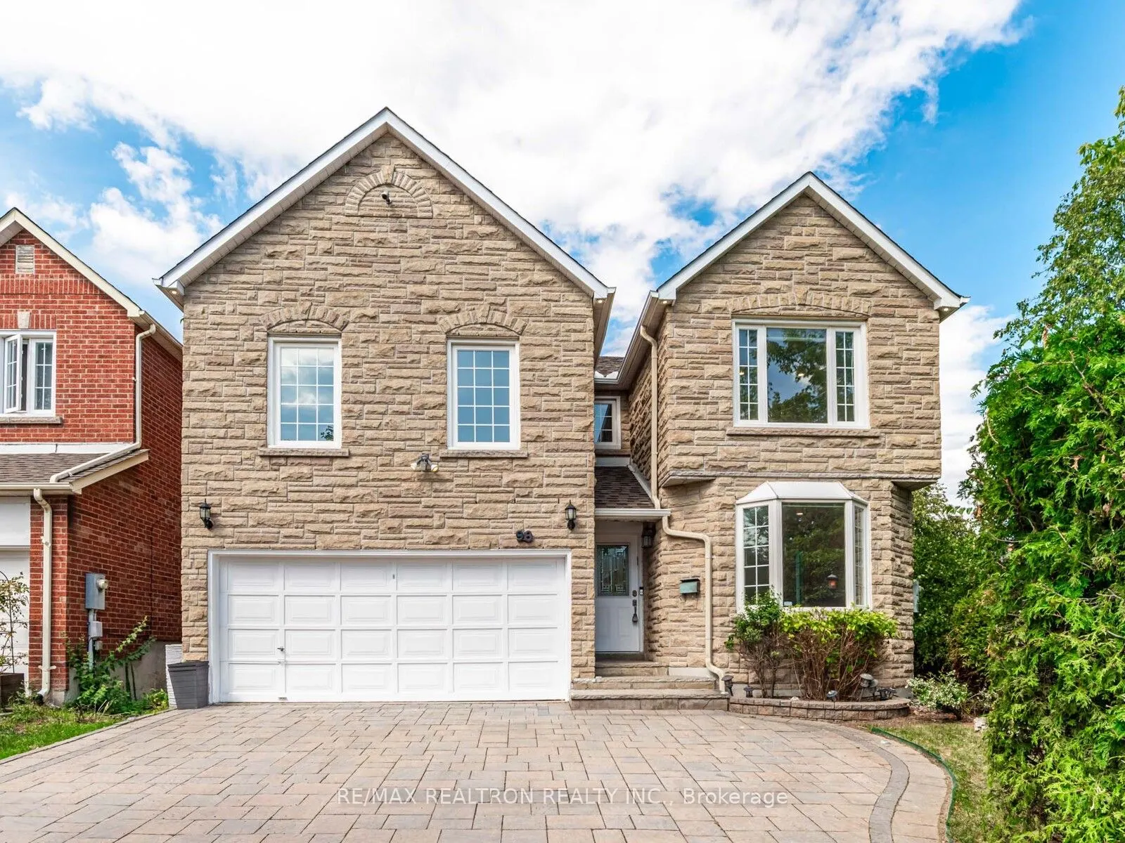 98 Rosedale Heights Drive