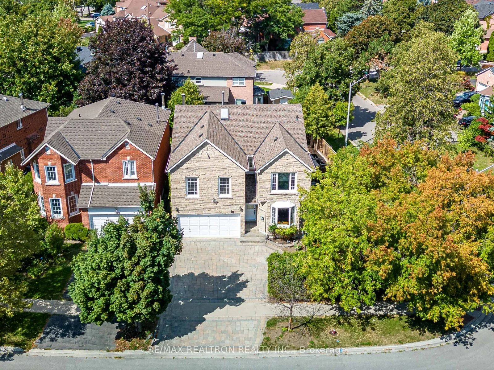 98 Rosedale Heights Drive